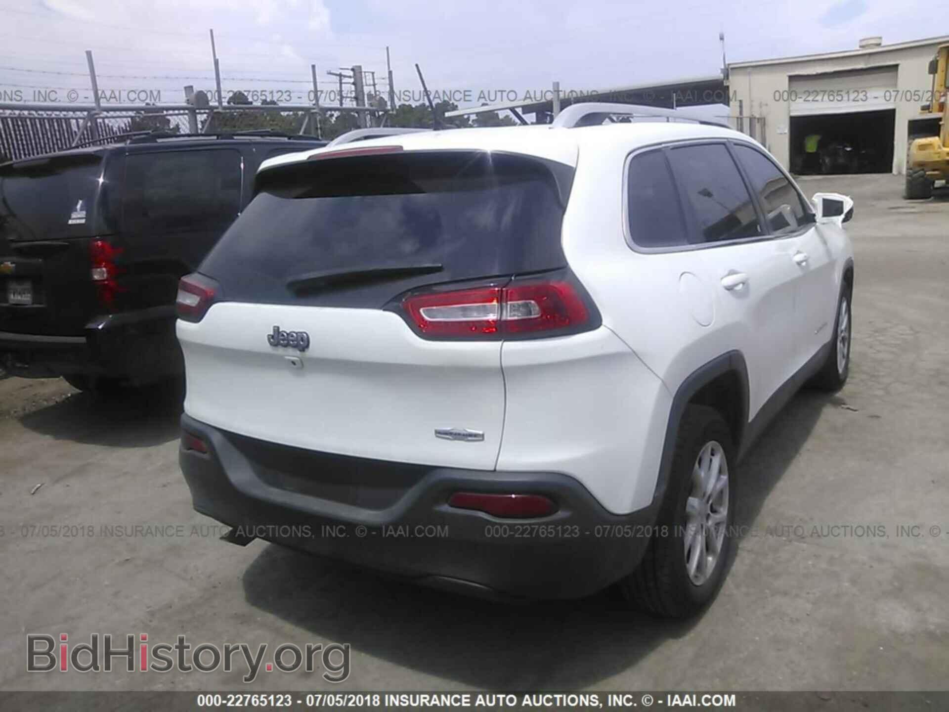 2014 Jeep Cherokee - VIN: 1C4PJLCB1EW126625 - Фото 4