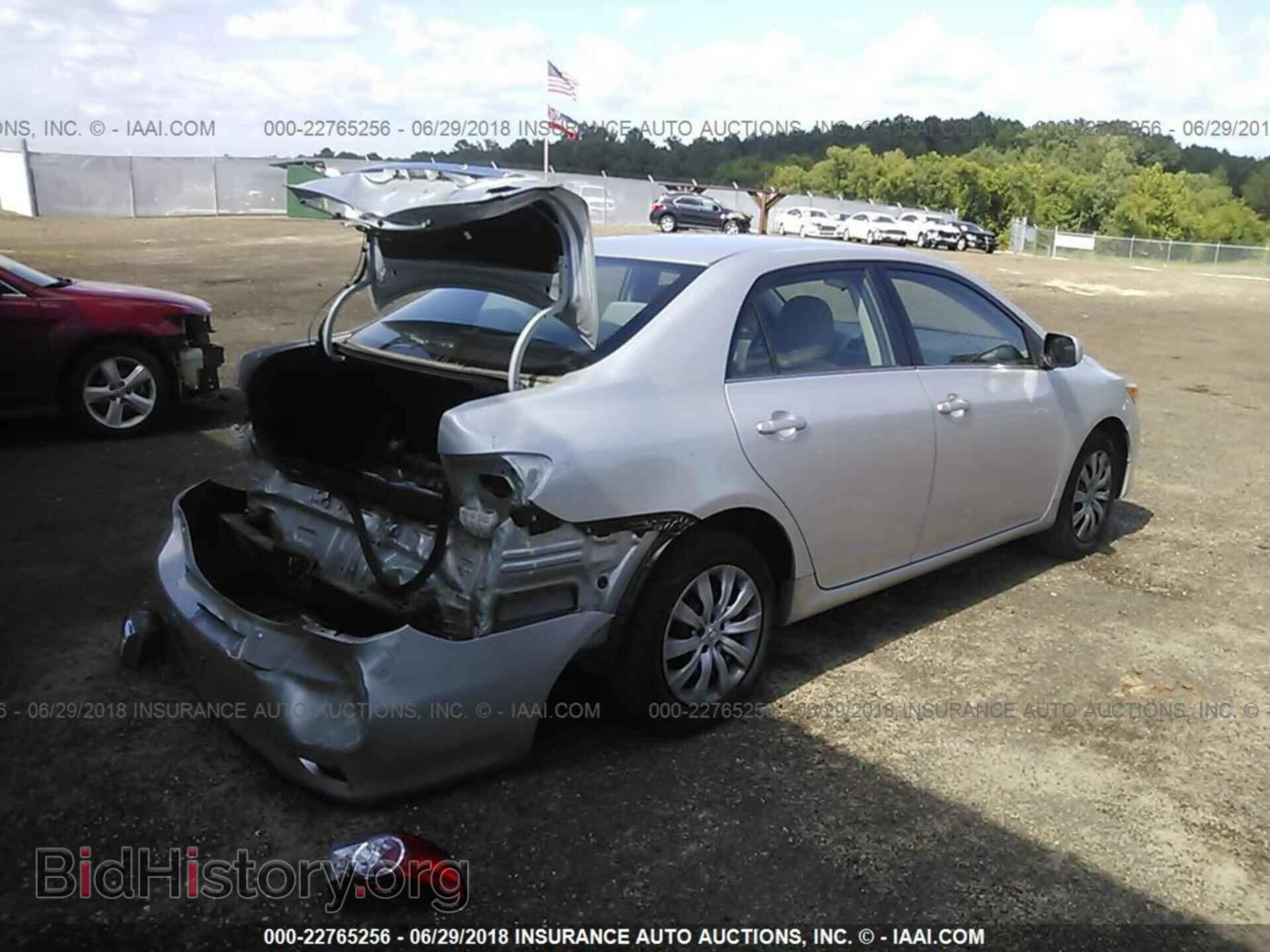 2013 Toyota Corolla - VIN: 2T1BU4EE3DC029559 - Photo 4