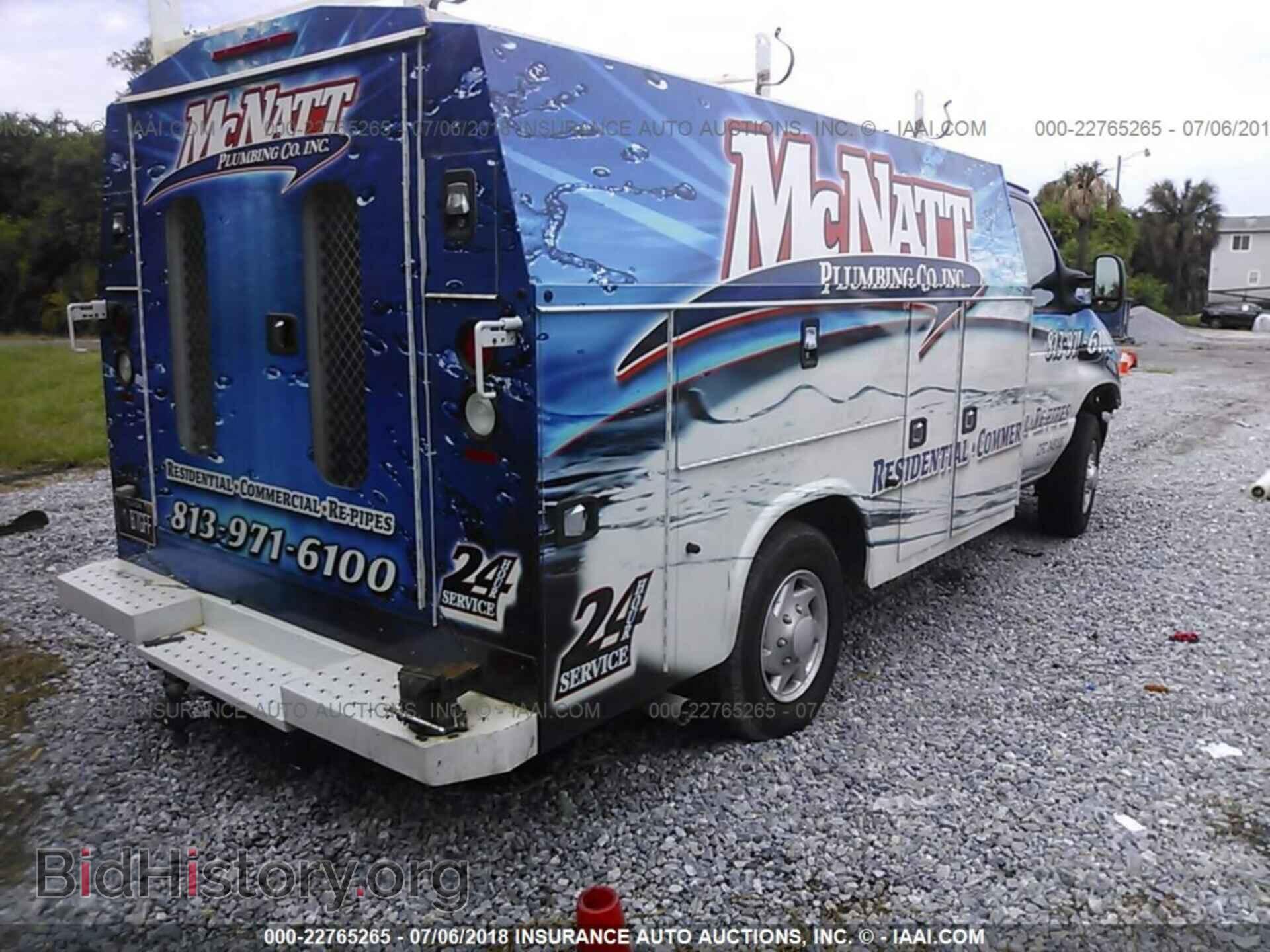2016 Ford Econoline - VIN: 1FDWE3FL8GDC32519 - Photo 4
