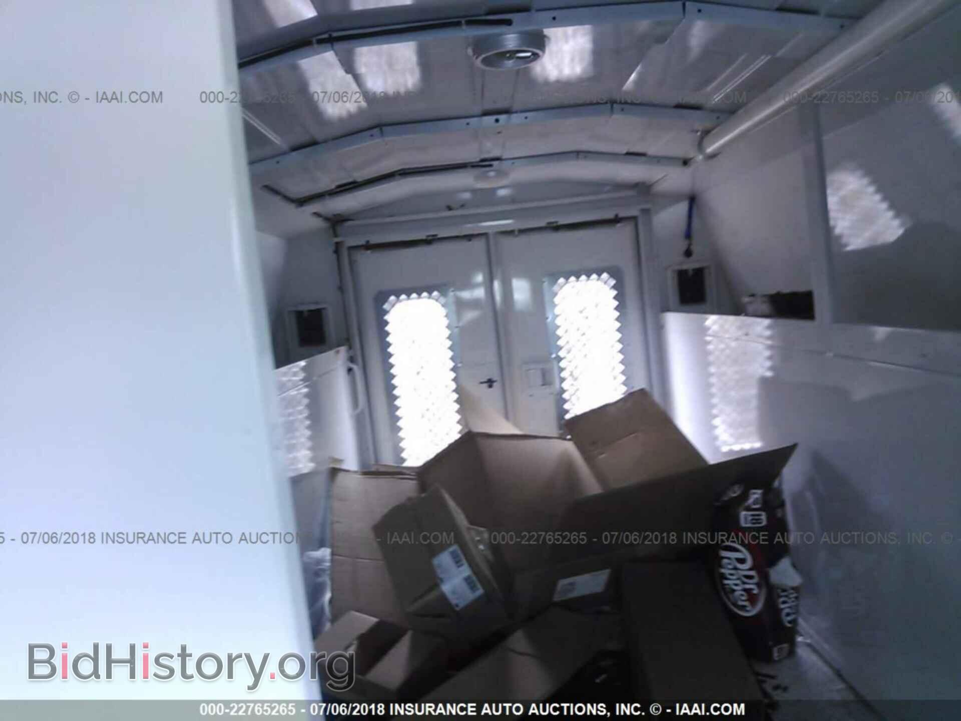 2016 Ford Econoline - VIN: 1FDWE3FL8GDC32519 - Photo 7