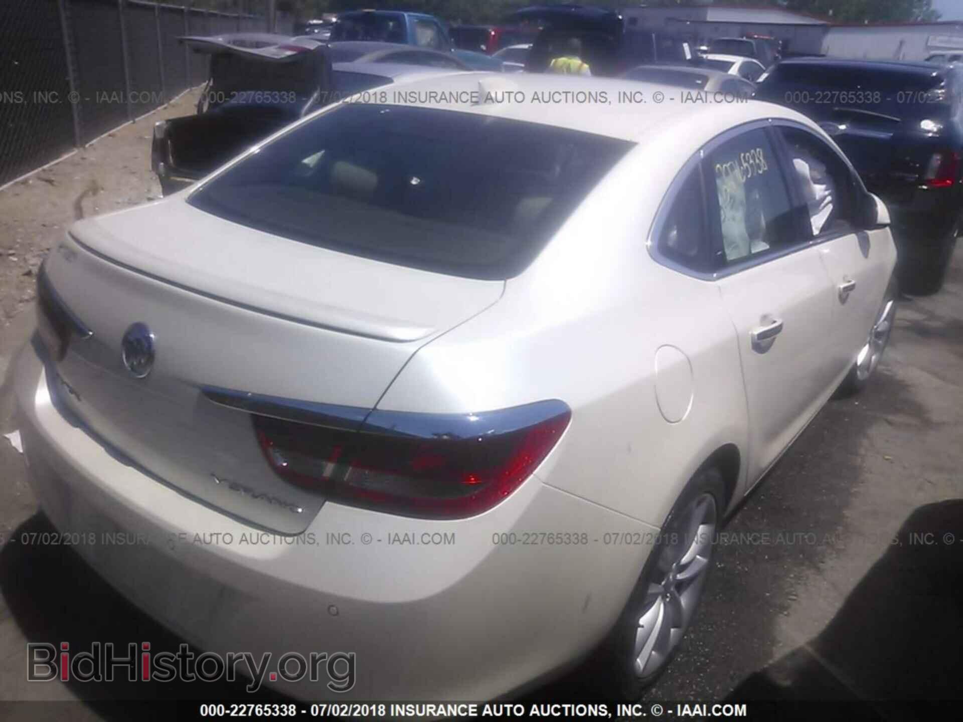 2016 Buick Verano - VIN: 1G4PS5SK2G4141235 - Фото 4