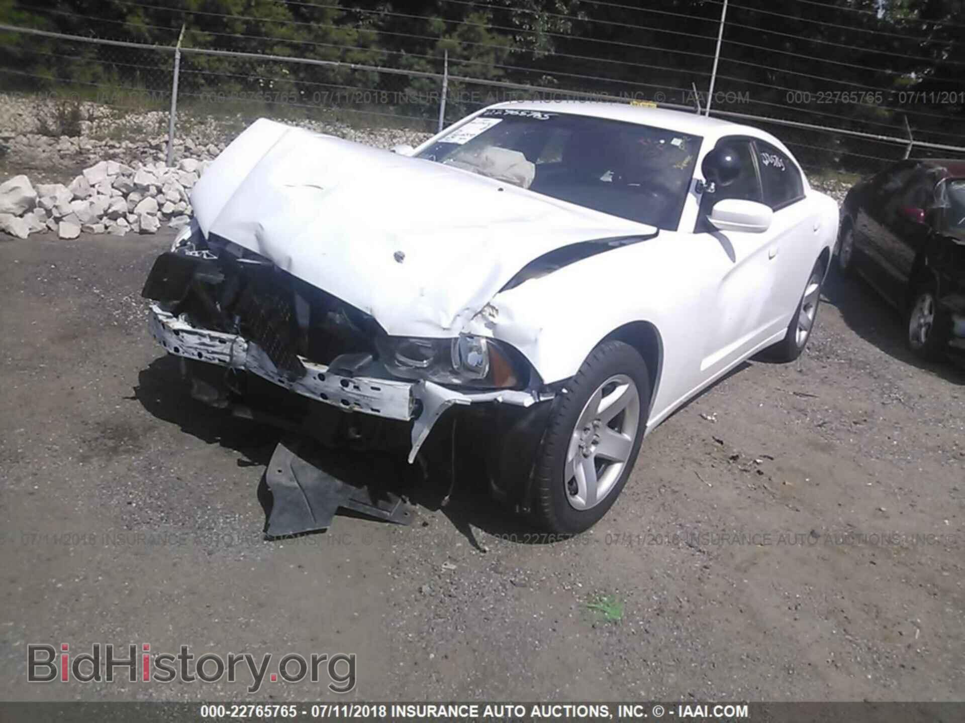 2012 Dodge Charger - VIN: 2C3CDXAG7CH181575 - Фото 2