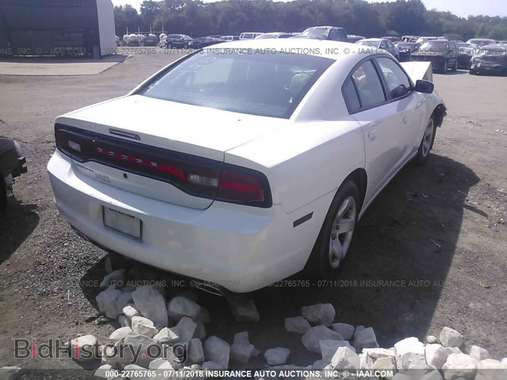 2012 Dodge Charger - VIN: 2C3CDXAG7CH181575 - Фото 4