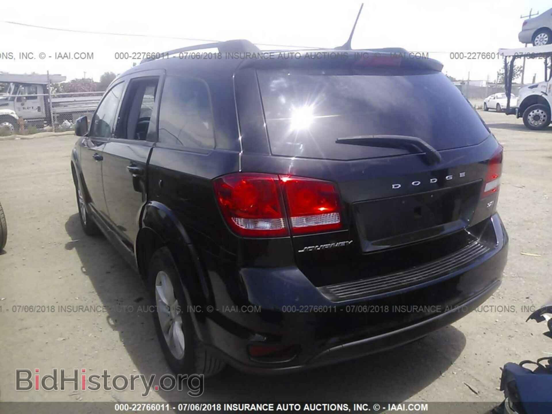 2015 Dodge Journey - VIN: 3C4PDCBB7FT723052 - Фото 3