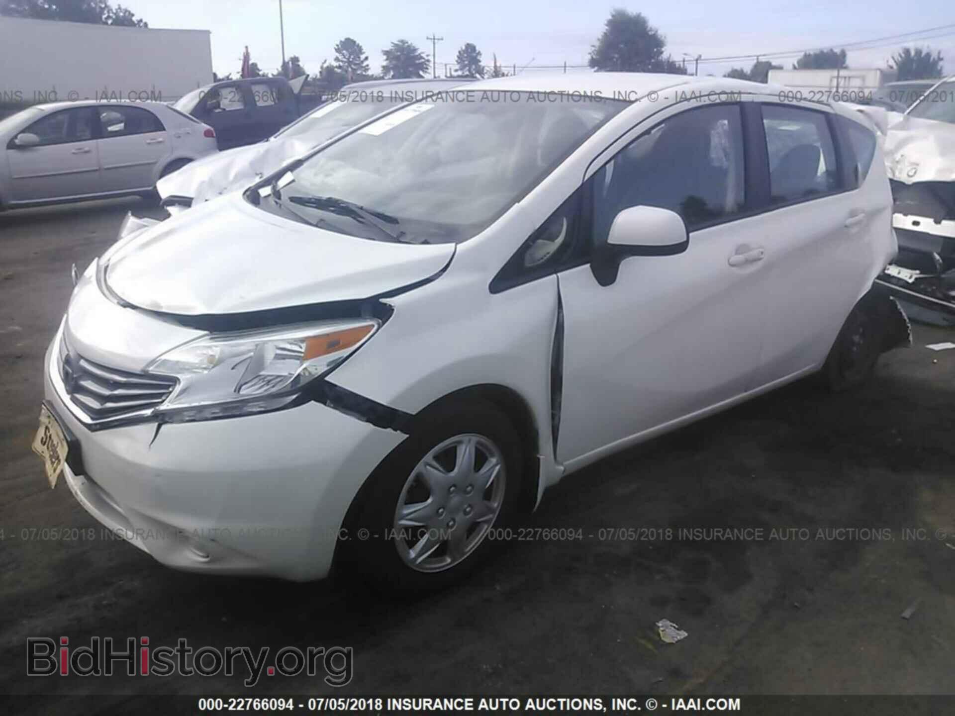 2014 Nissan Versa note - VIN: 3N1CE2CP4EL400417 - Photo 2