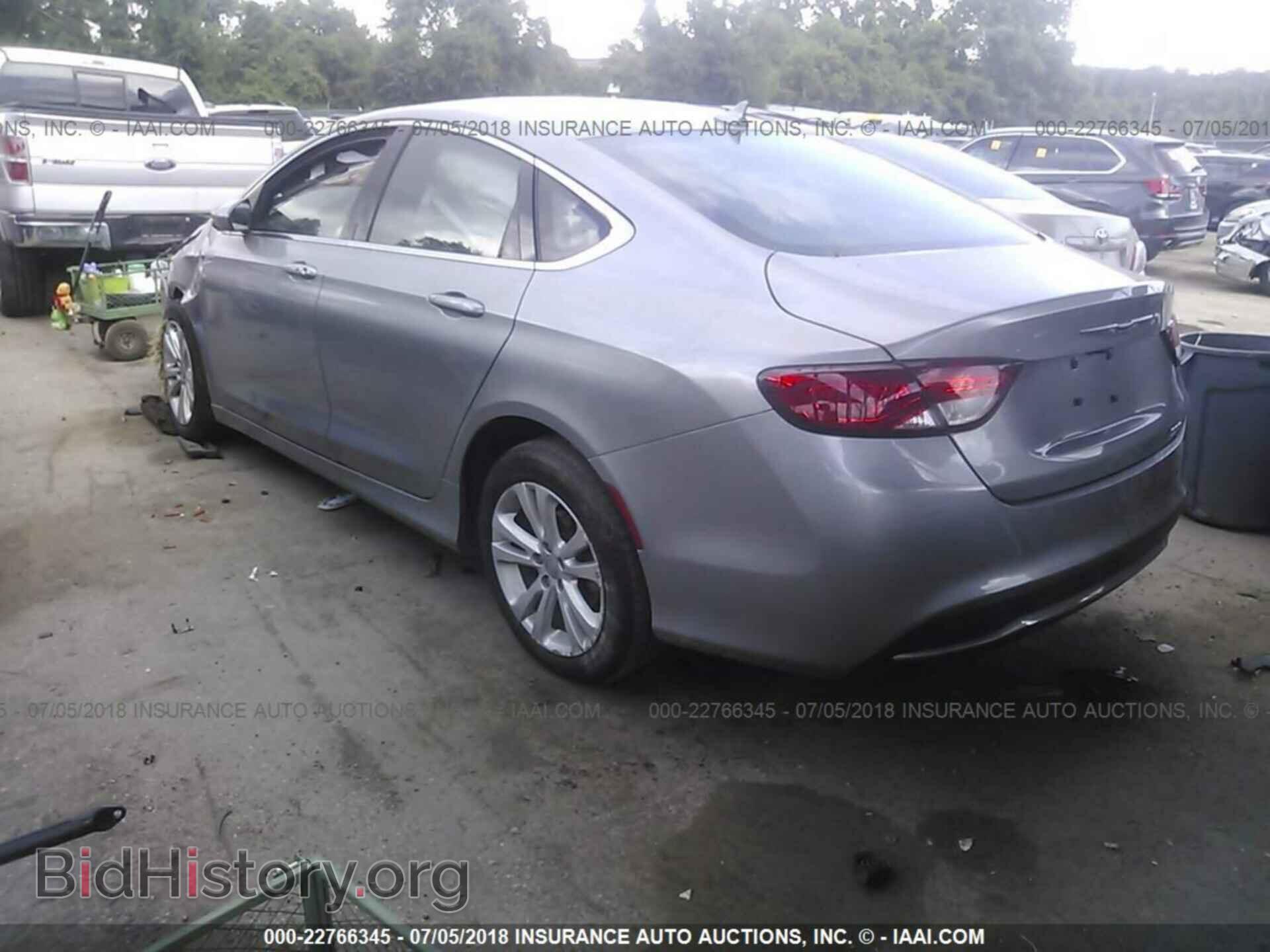 2016 Chrysler 200 - VIN: 1C3CCCAB3GN191744 - Фото 3