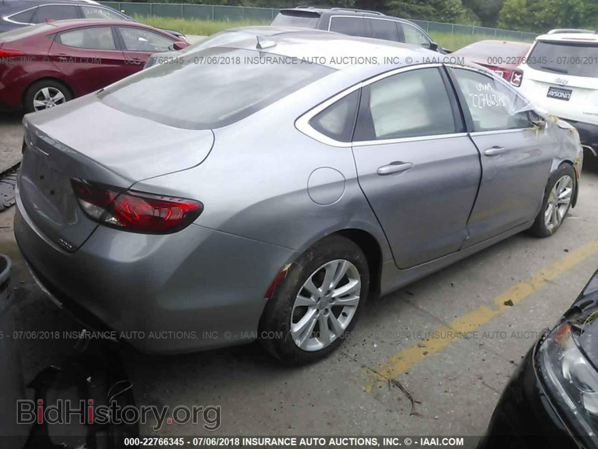 2016 Chrysler 200 - VIN: 1C3CCCAB3GN191744 - Фото 4
