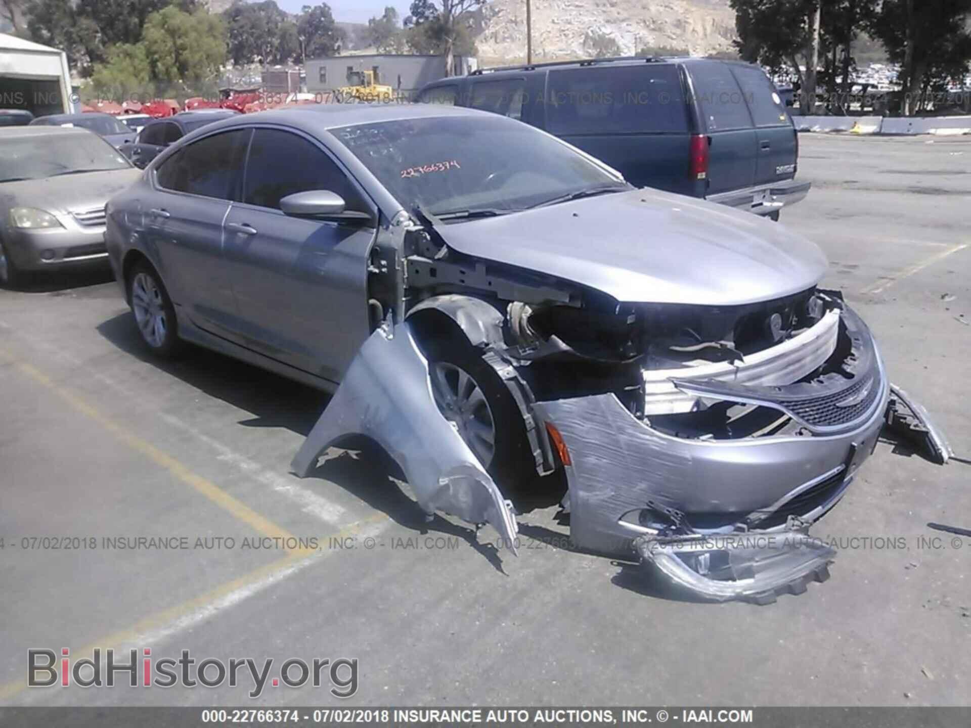 Photo 1C3CCCAB2FN701340 - Chrysler 200 2015