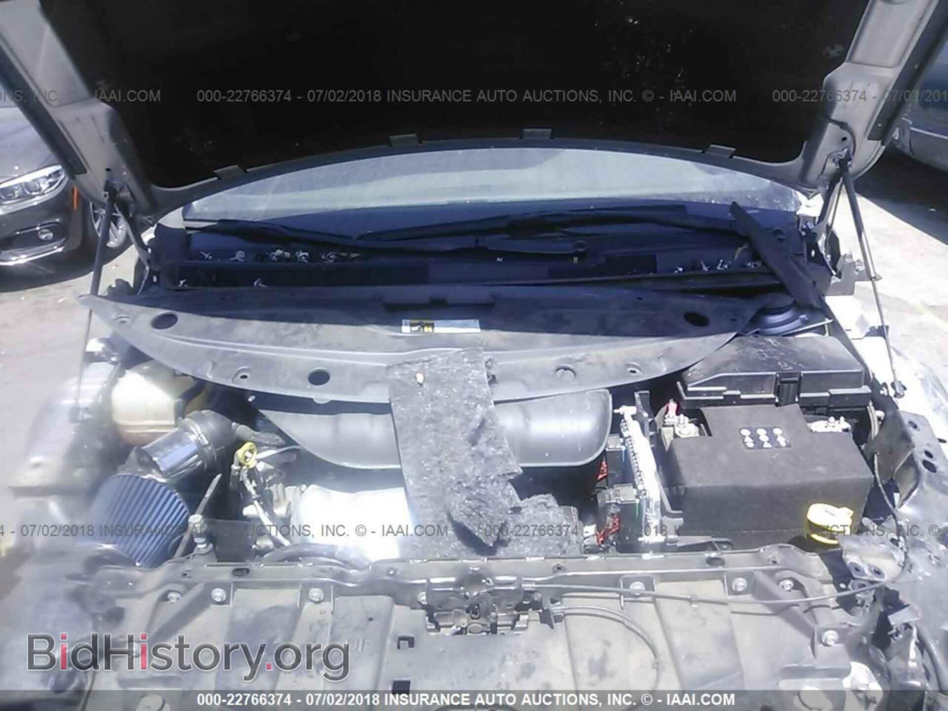 2015 Chrysler 200 - VIN: 1C3CCCAB2FN701340 - Photo 10