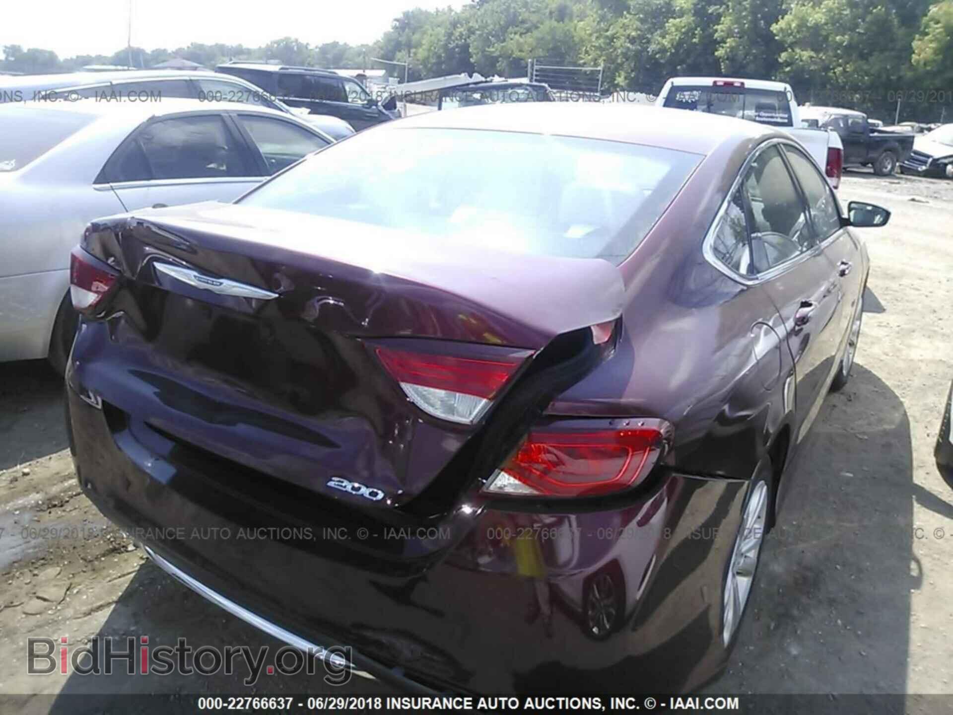 2015 Chrysler 200 - VIN: 1C3CCCABXFN687526 - Фото 4