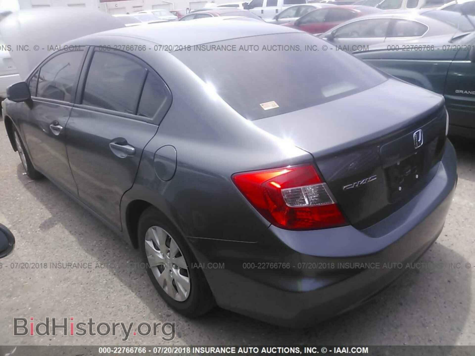 2012 Honda CIVIC (VIN 2HGFB2F50CH571959) — фото 3 из 10