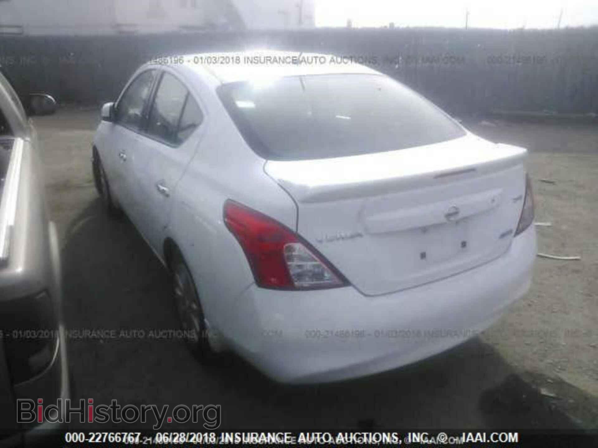 2014 Nissan Versa - VIN: 3N1CN7AP4EL853324 - Фото 3