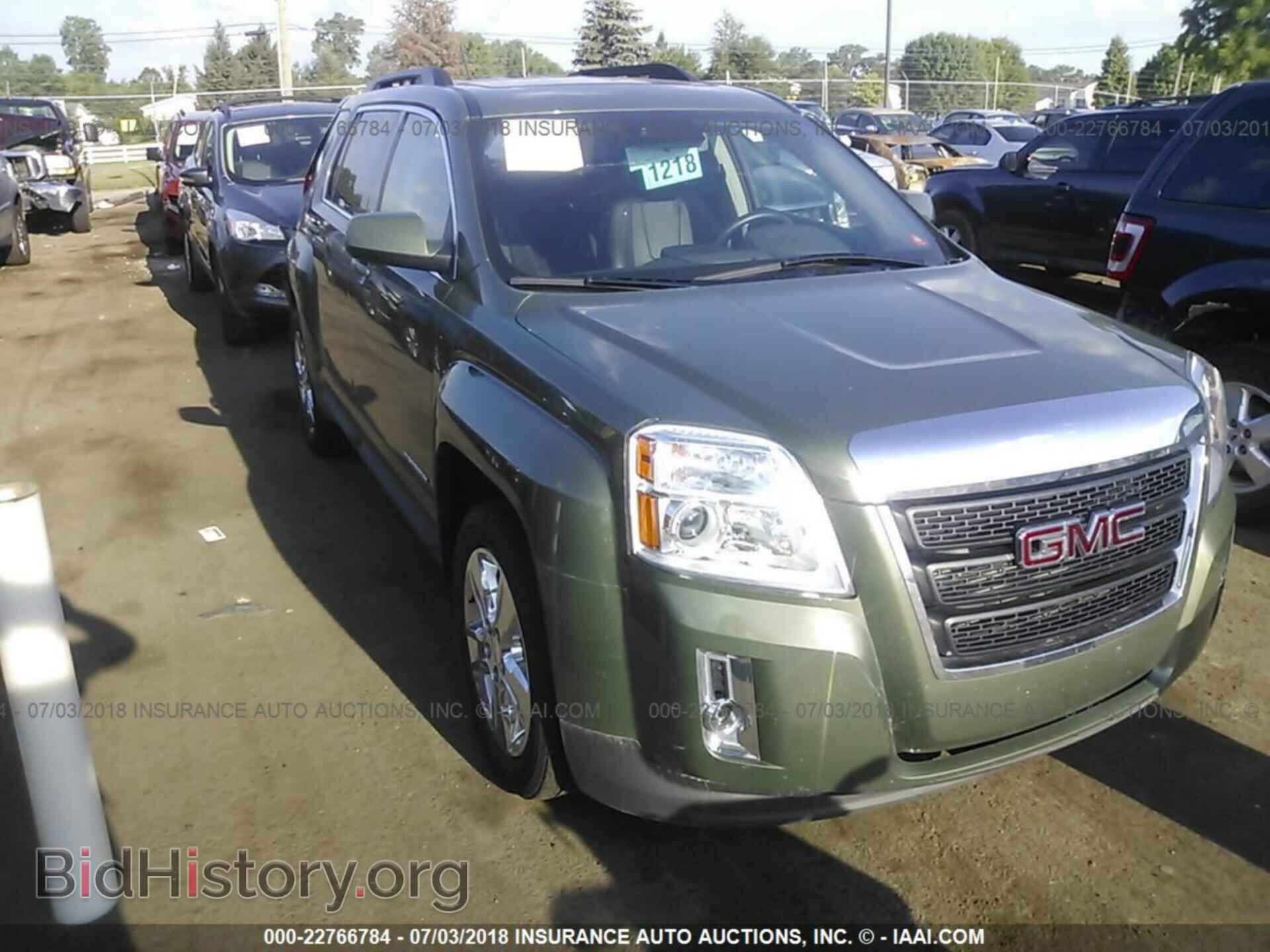 Фотография 2GKFLXE36F6186225 - Gmc Terrain 2015