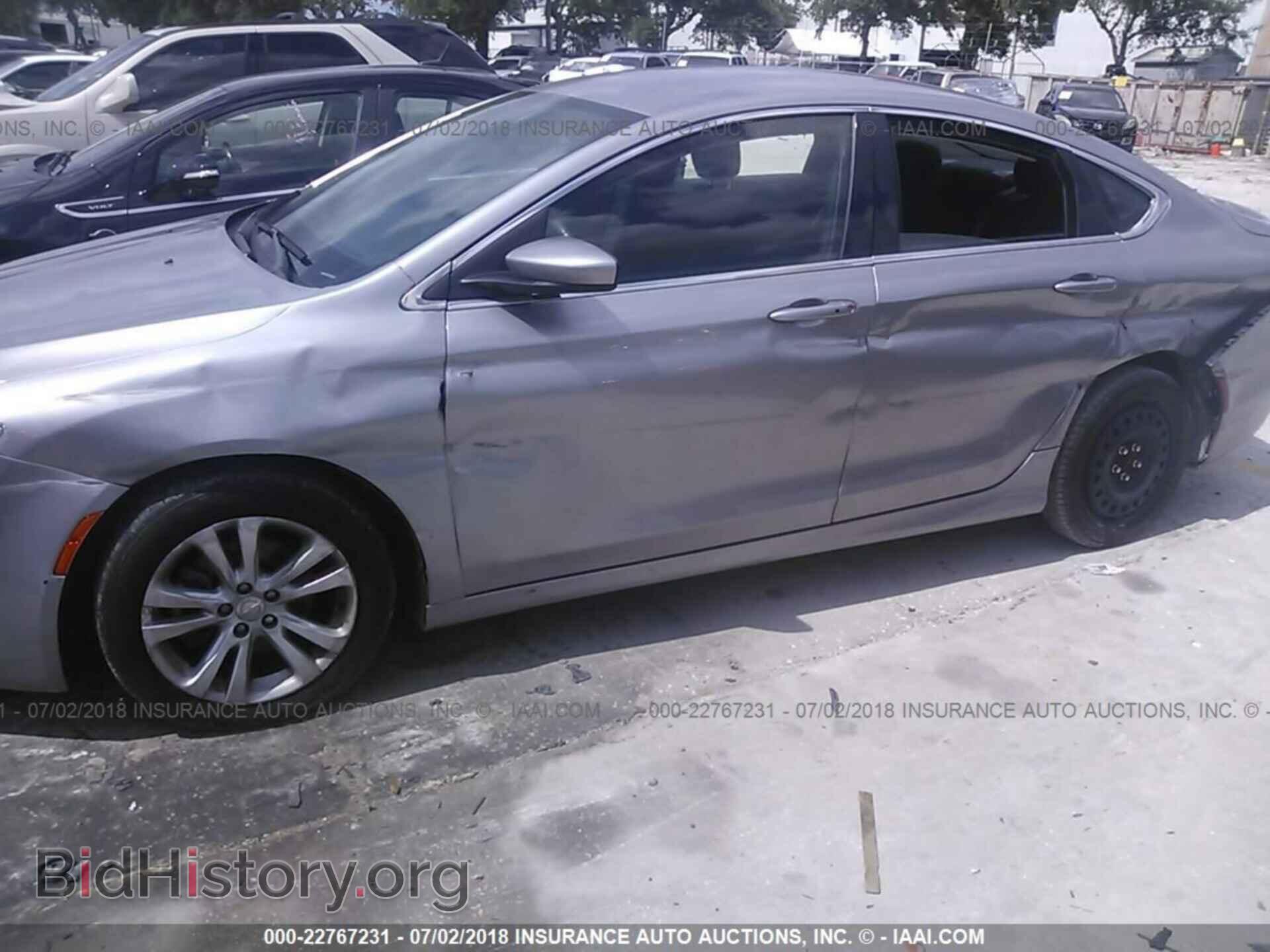 2016 Chrysler 200 - VIN: 1C3CCCAB4GN160390 - Фото 6