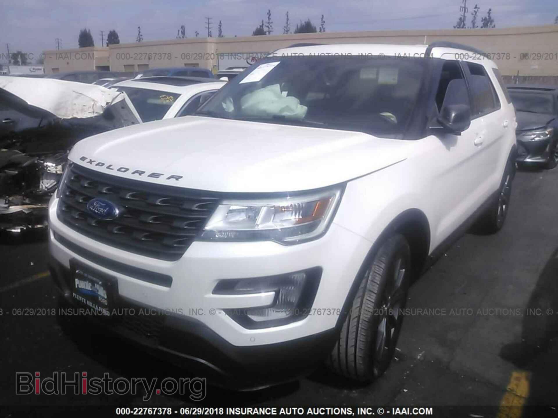 2017 Ford Explorer - VIN: 1FM5K7D8XHGD89611 - Фото 2