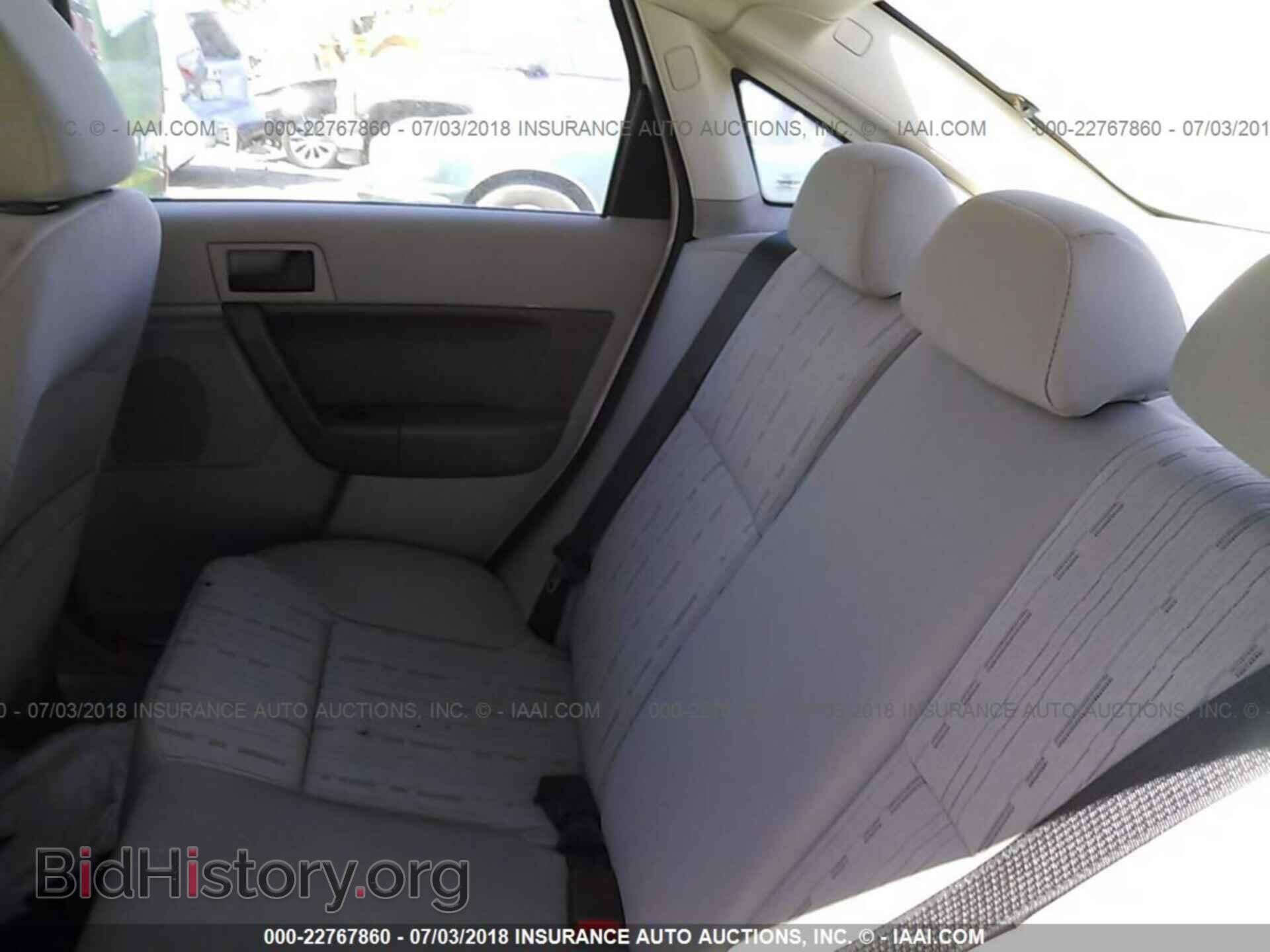 2011 Ford Focus - VIN: 1FAHP3FNXBW190785 - Фото 8