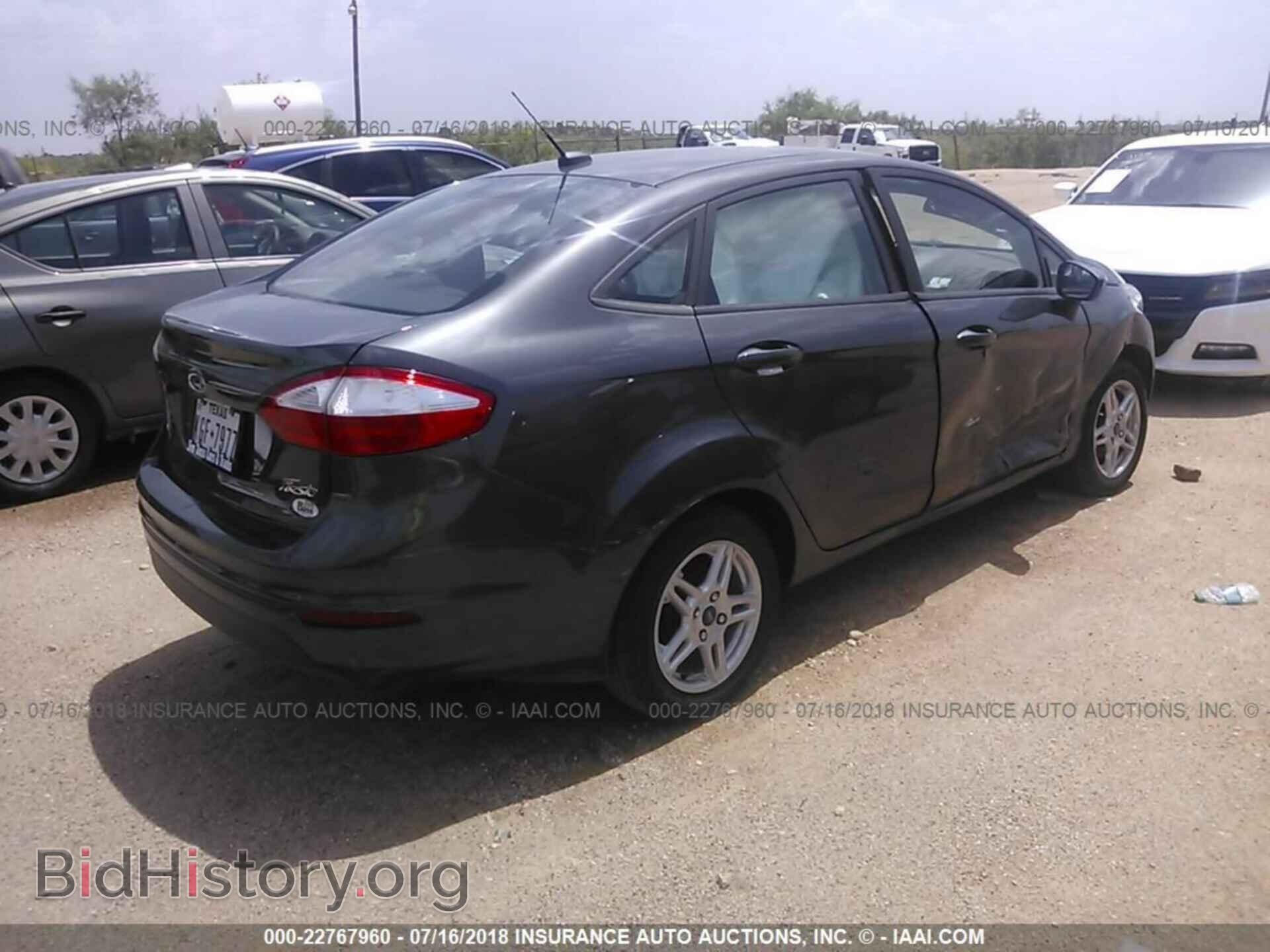 2017 Ford Fiesta - VIN: 3FADP4BJ6HM157816 - Фото 4