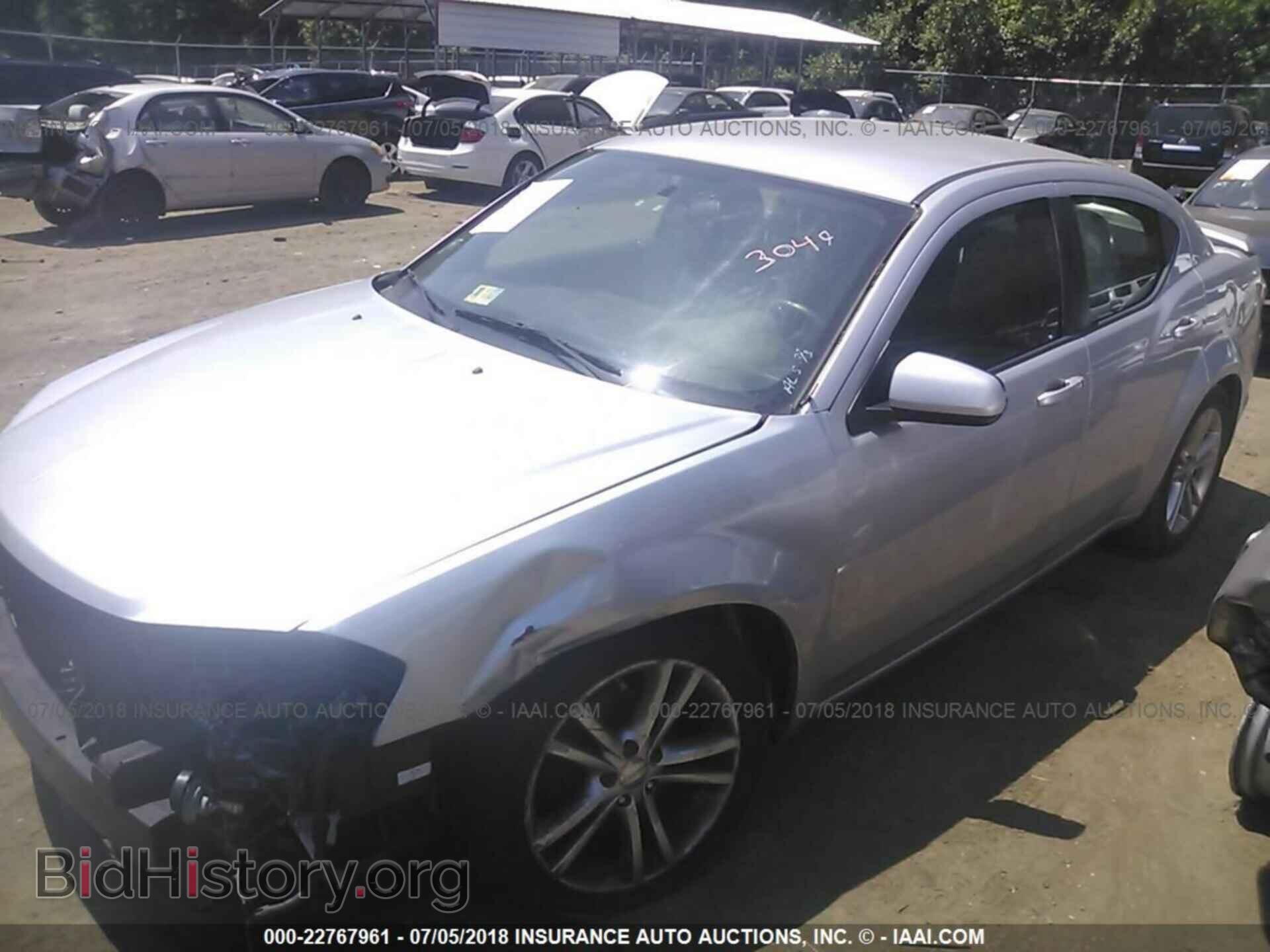 2011 Dodge Avenger - VIN: 1B3BD1FG5BN546498 - Photo 2