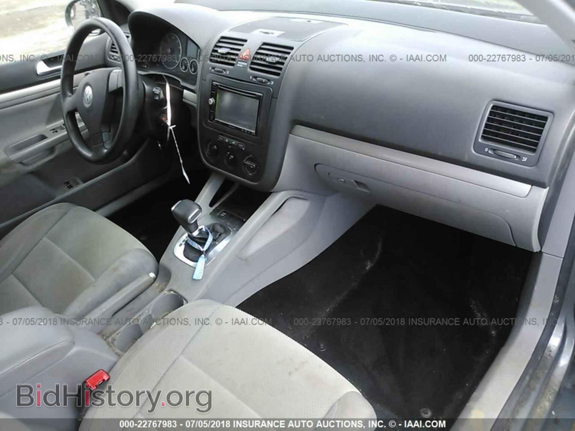 2008 VOLKSWAGEN RABBIT - VIN: WVWDB71K58W248015 - Фото 5