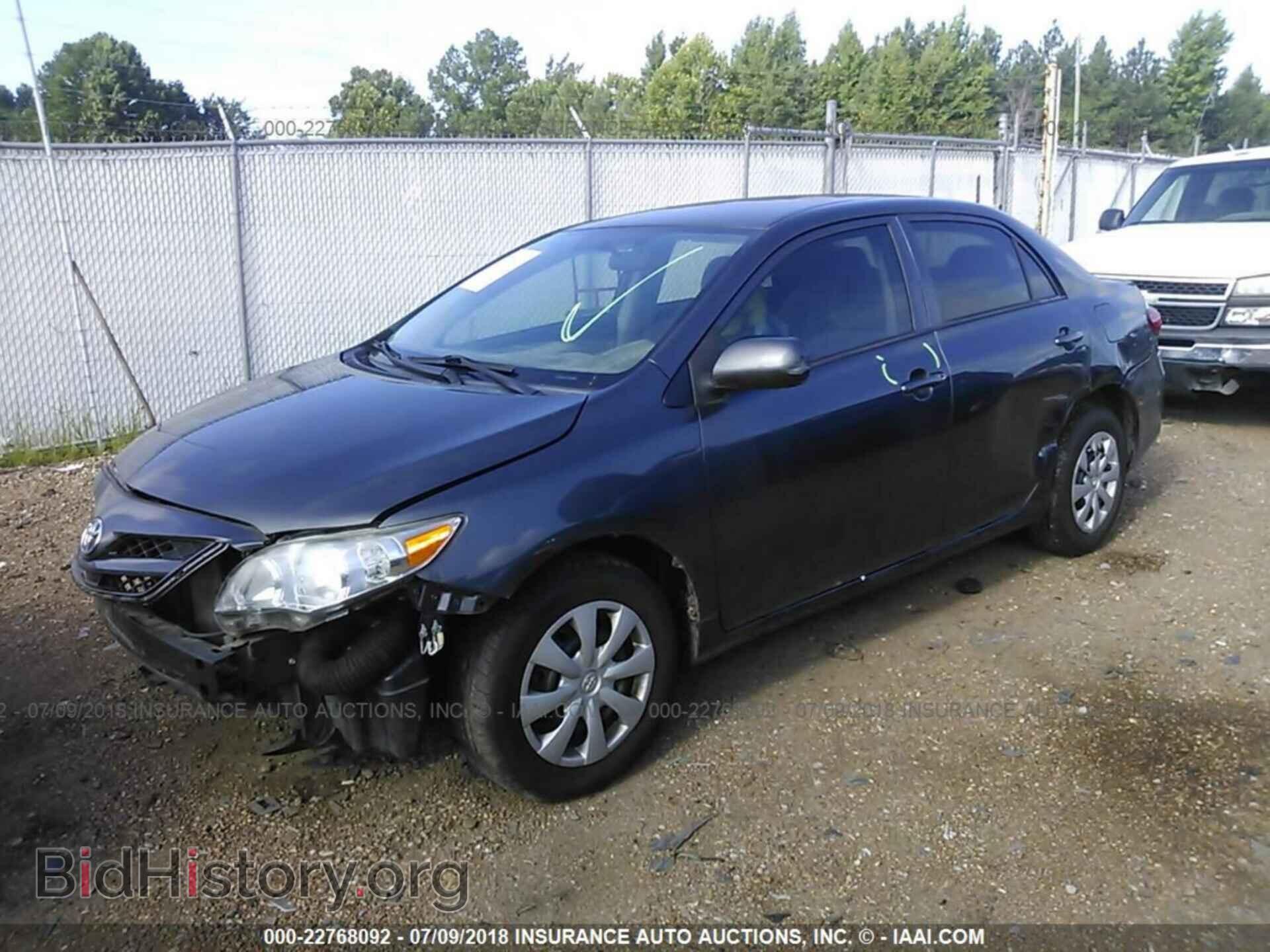 2013 Toyota Corolla - VIN: 5YFBU4EEXDP170306 - Photo 2