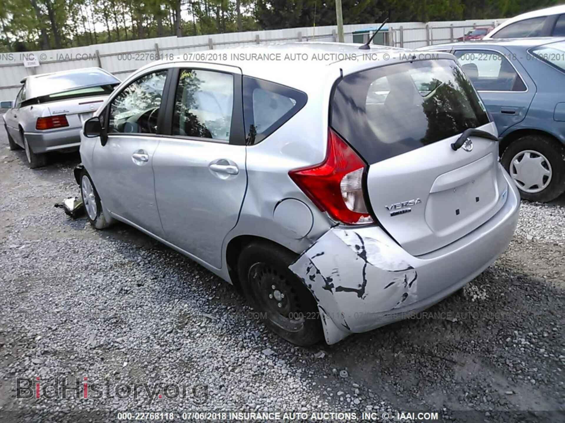 2014 Nissan Versa note - VIN: 3N1CE2CP8EL415826 - Фото 3