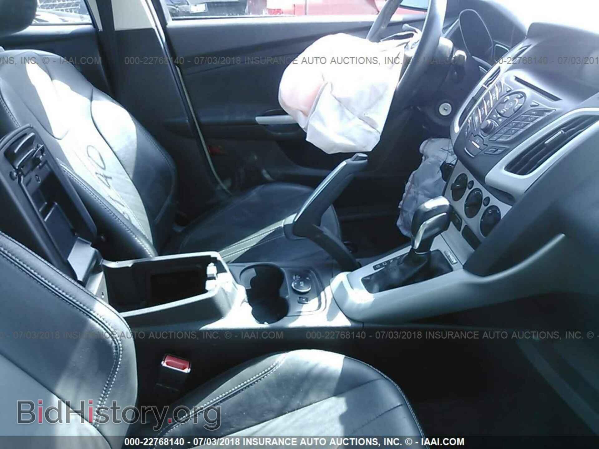 2014 Ford Focus - VIN: 1FADP3F20EL109688 - Фото 5