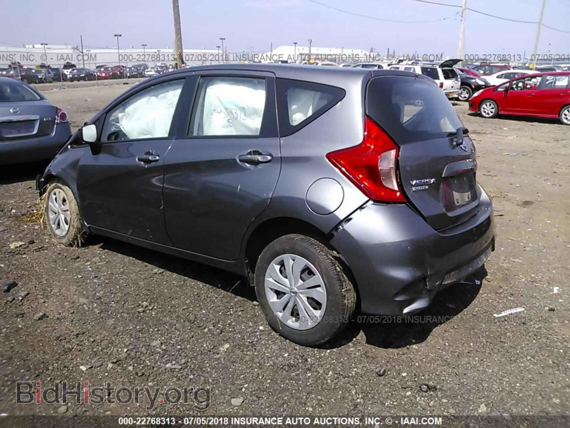 2017 Nissan Versa note - VIN: 3N1CE2CP3HL376566 - Photo 3