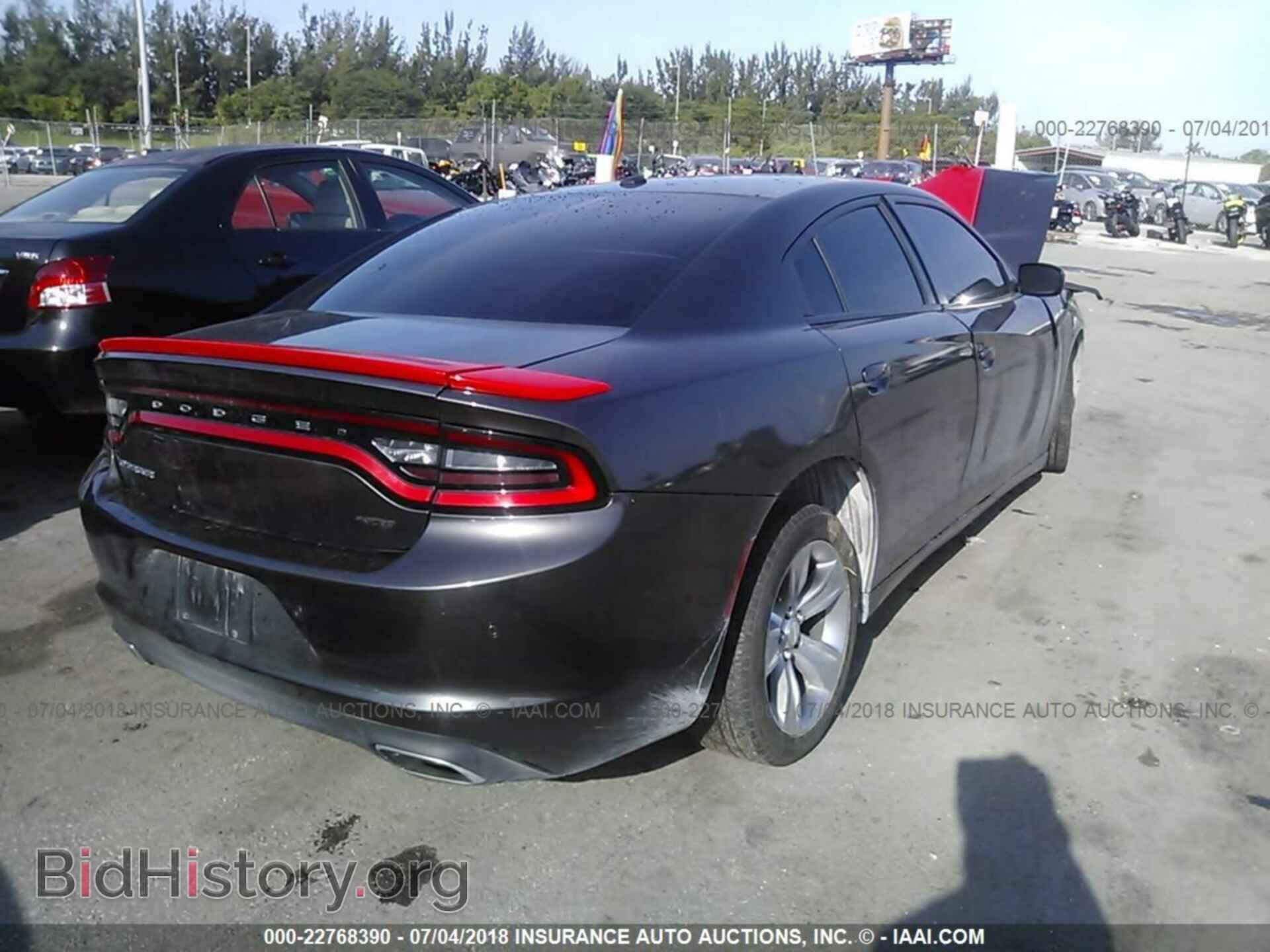 2015 Dodge Charger - VIN: 2C3CDXBG3FH926051 - Photo 4