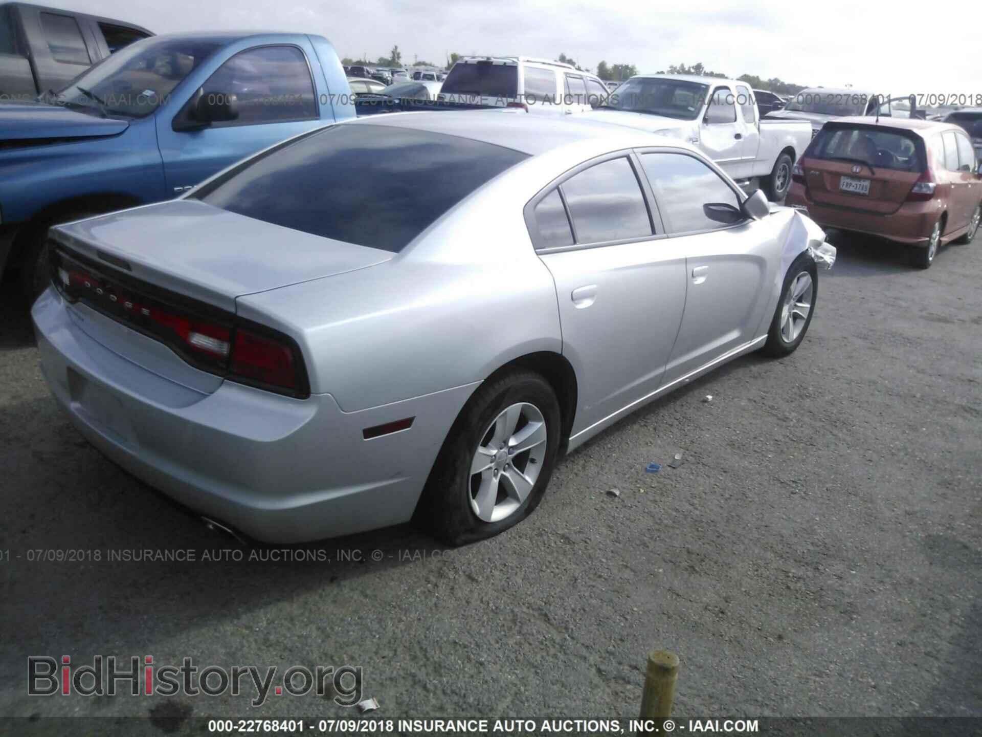 2012 Dodge Charger - VIN: 2C3CDXBG7CH185981 - Фото 4