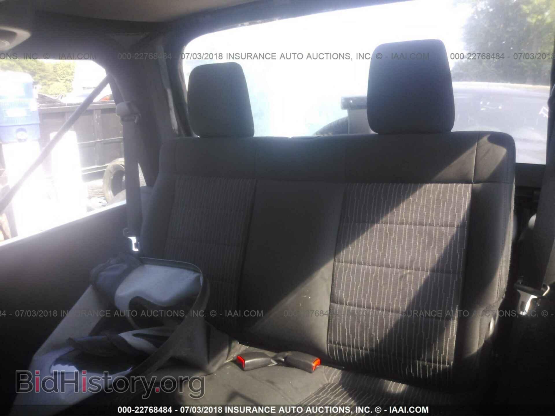2011 Jeep Wrangler - VIN: 1J4GA2D17BL510237 - Фото 8