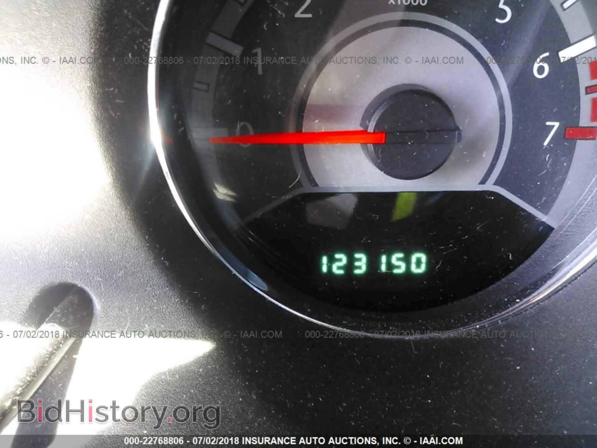 2011 Chrysler 200 - VIN: 1C3BC1FB3BN569904 - Photo 7
