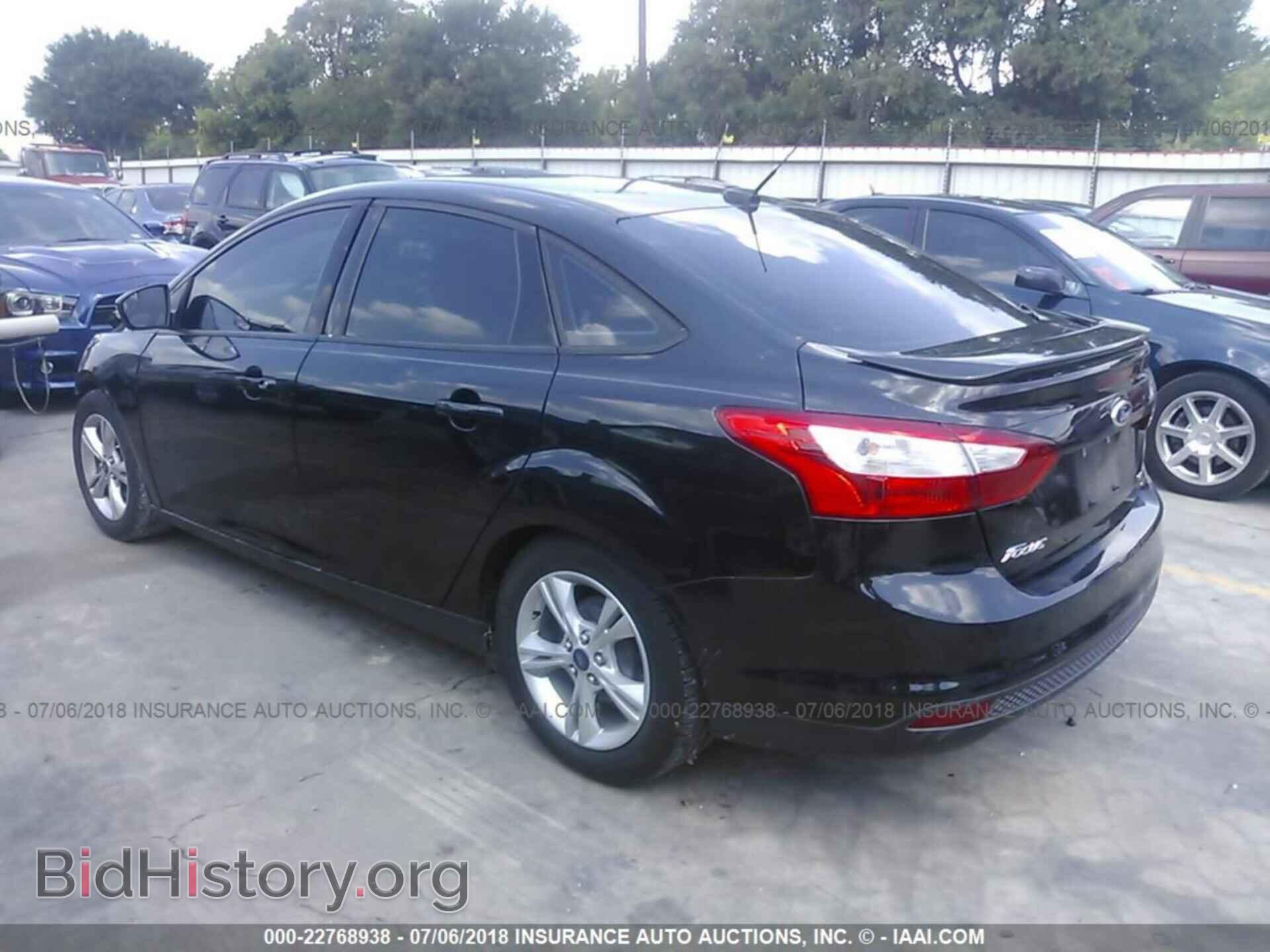 2014 Ford Focus - VIN: 1FADP3F28EL317494 - Фото 3