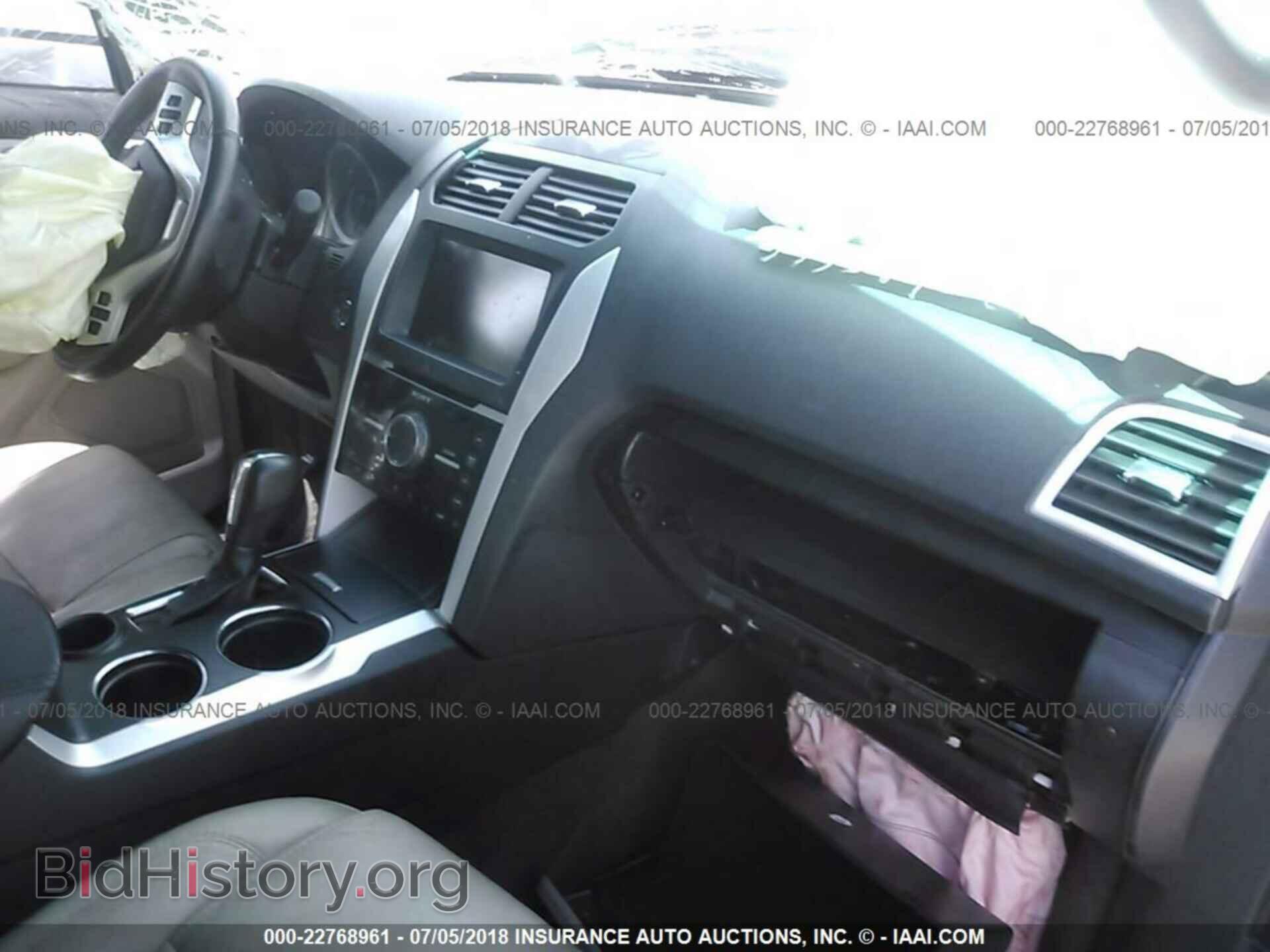 2013 Ford Explorer - VIN: 1FM5K7F83DGA92834 - Photo 5