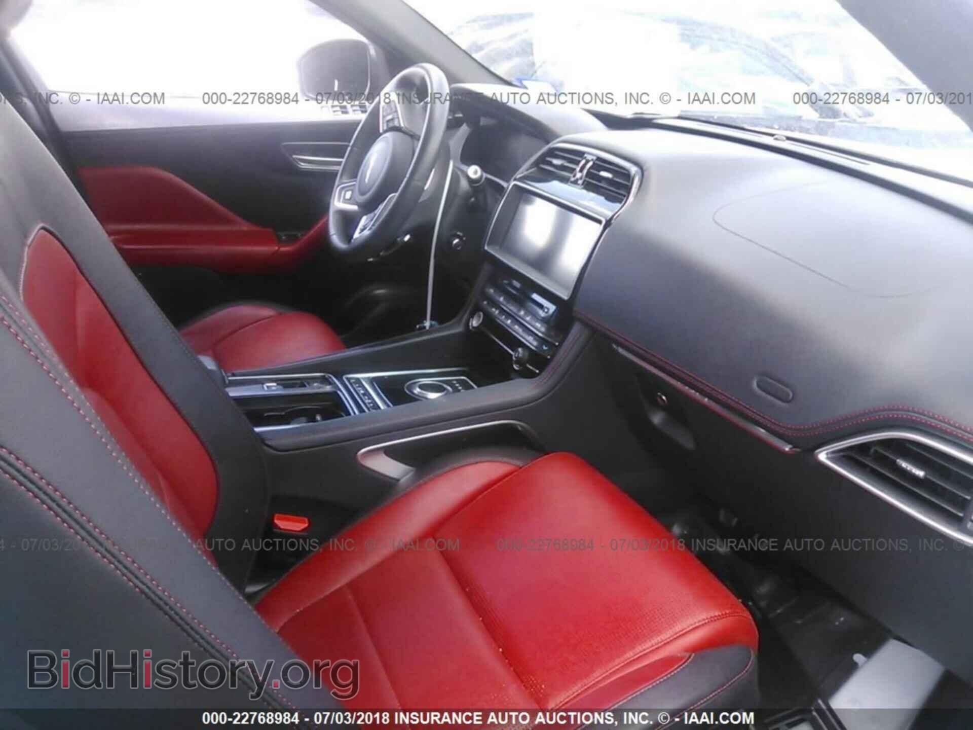 2018 Jaguar F-pace - VIN: SADCL2EV4JA243637 - Photo 5