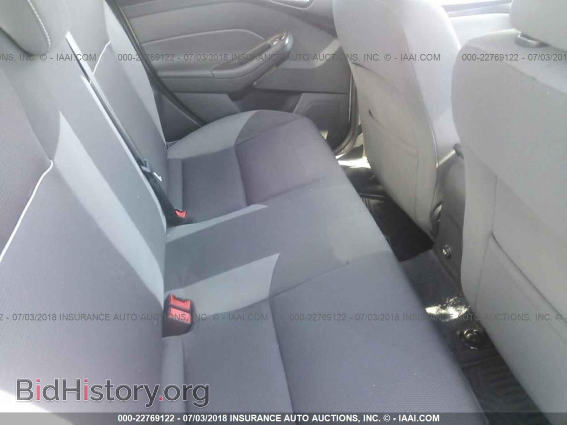 2013 Ford Focus - VIN: 1FADP3F20DL142611 - Photo 8