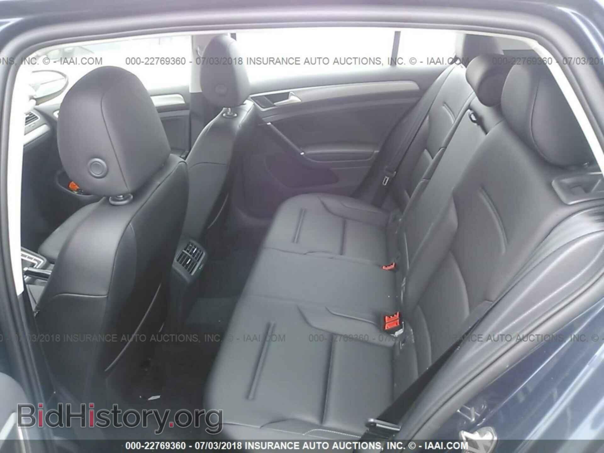 2017 Volkswagen Golf - VIN: 3VW217AUXHM073592 - Фото 8