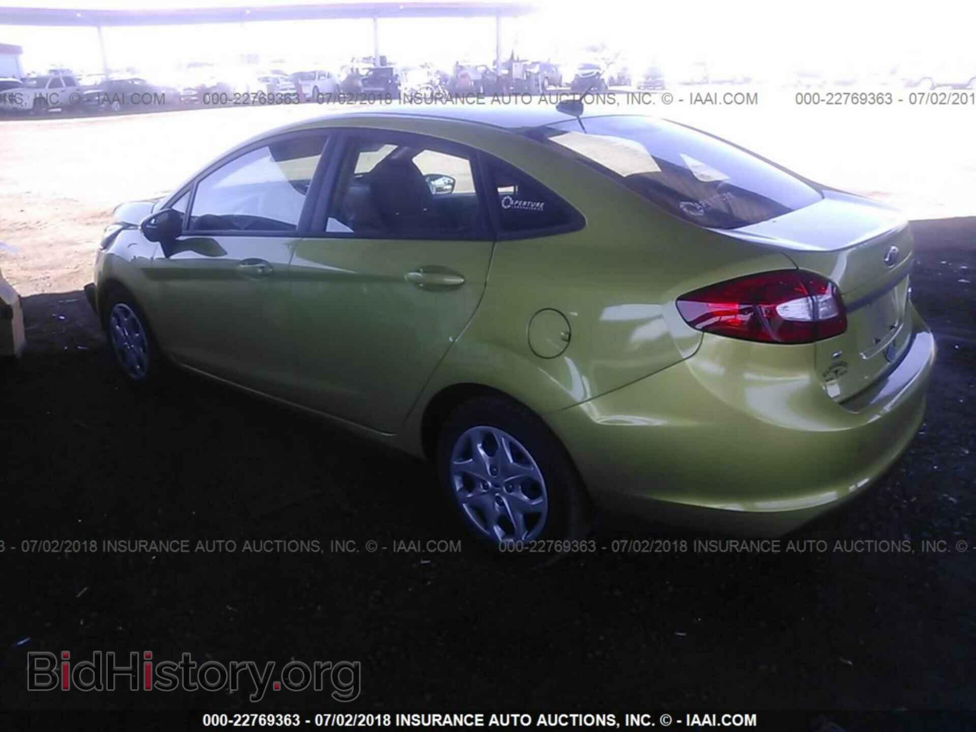 2013 Ford Fiesta - VIN: 3FADP4BJ5DM208314 - Фото 3