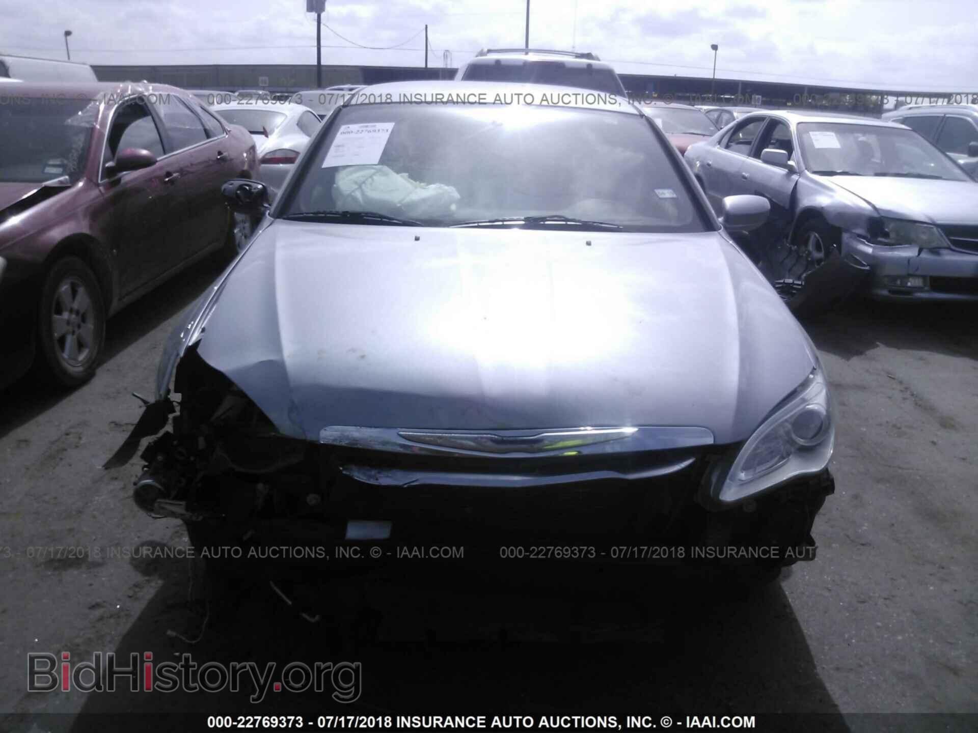 2013 Chrysler 200 - VIN: 1C3CCBBB4DN651689 - Photo 6