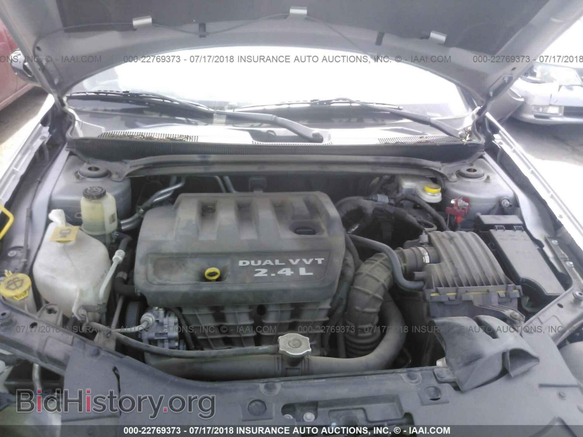 2013 Chrysler 200 - VIN: 1C3CCBBB4DN651689 - Photo 10