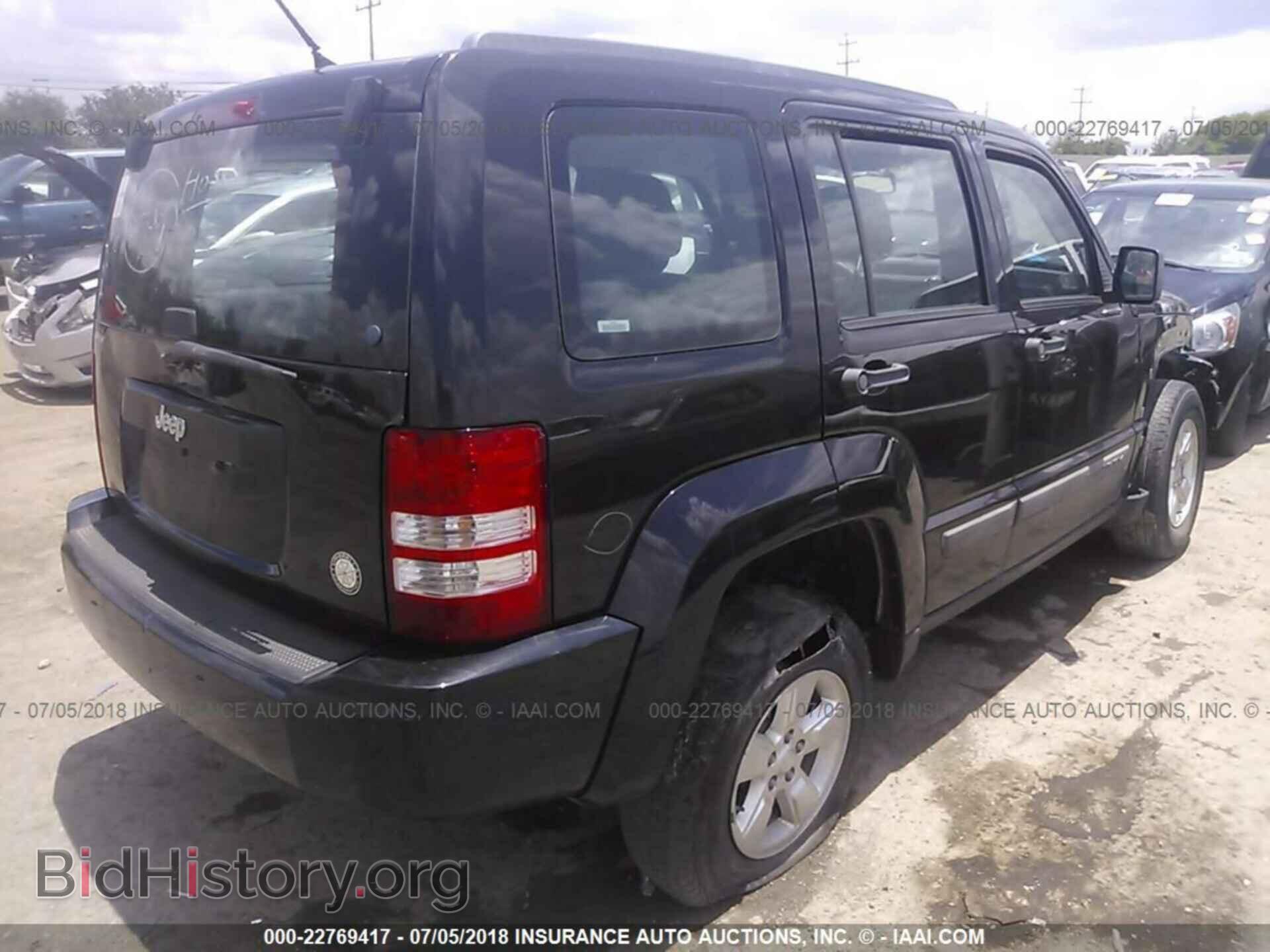 2012 Jeep Liberty - VIN: 1C4PJLAK2CW149010 - Фото 4