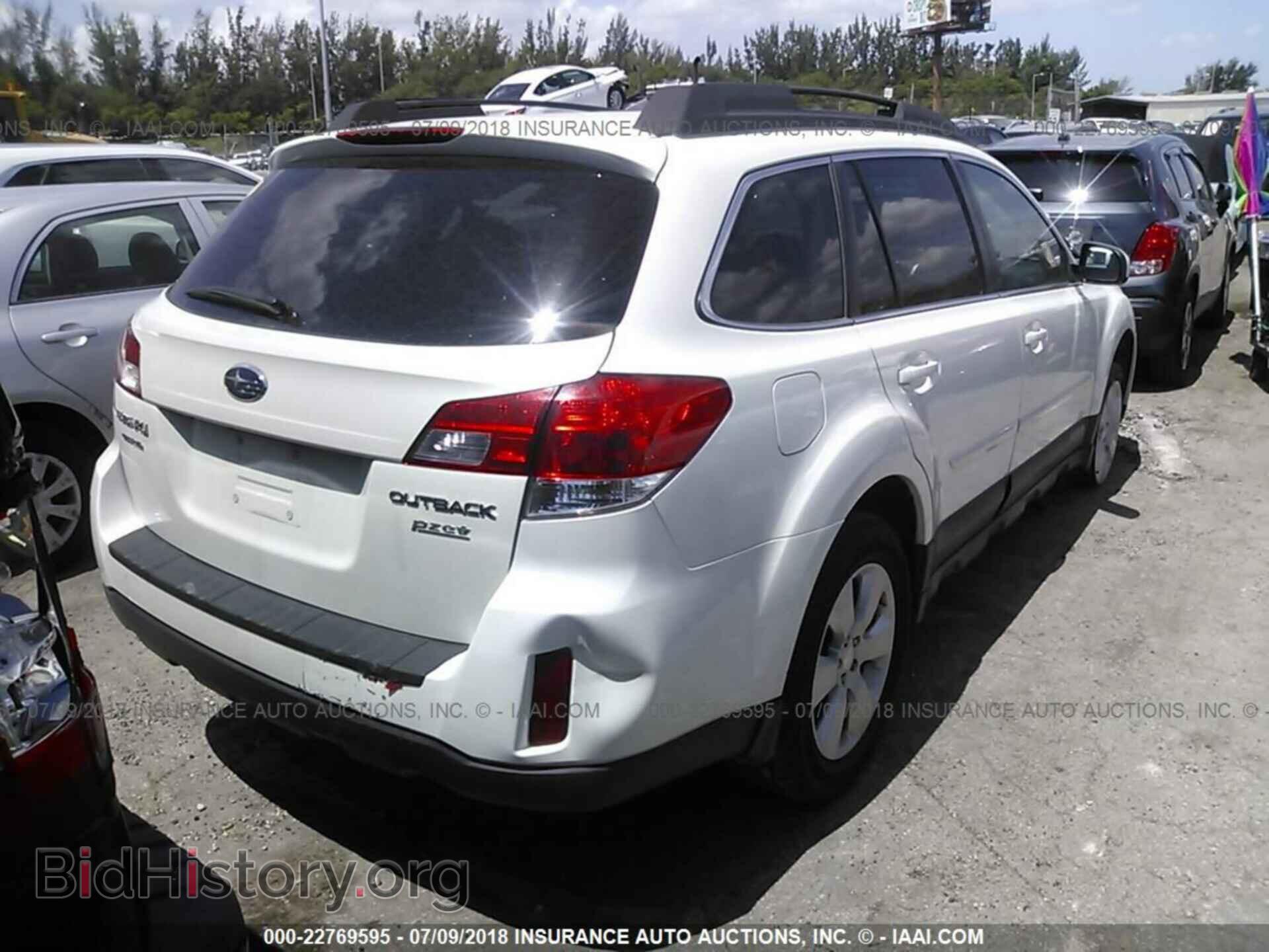 2012 Subaru Outback - VIN: 4S4BRBGC8C3290979 - Photo 4