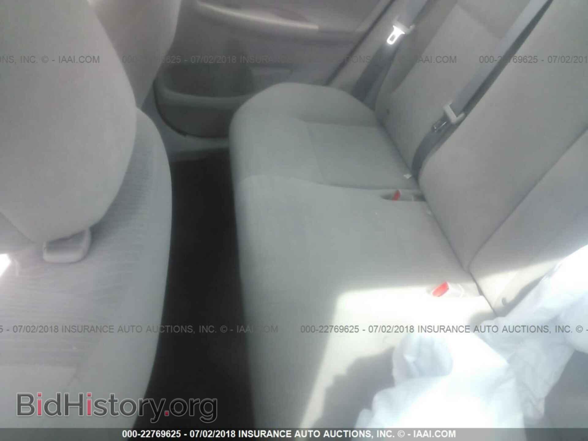 2013 Toyota Corolla - VIN: 2T1BU4EE0DC975361 - Фото 8