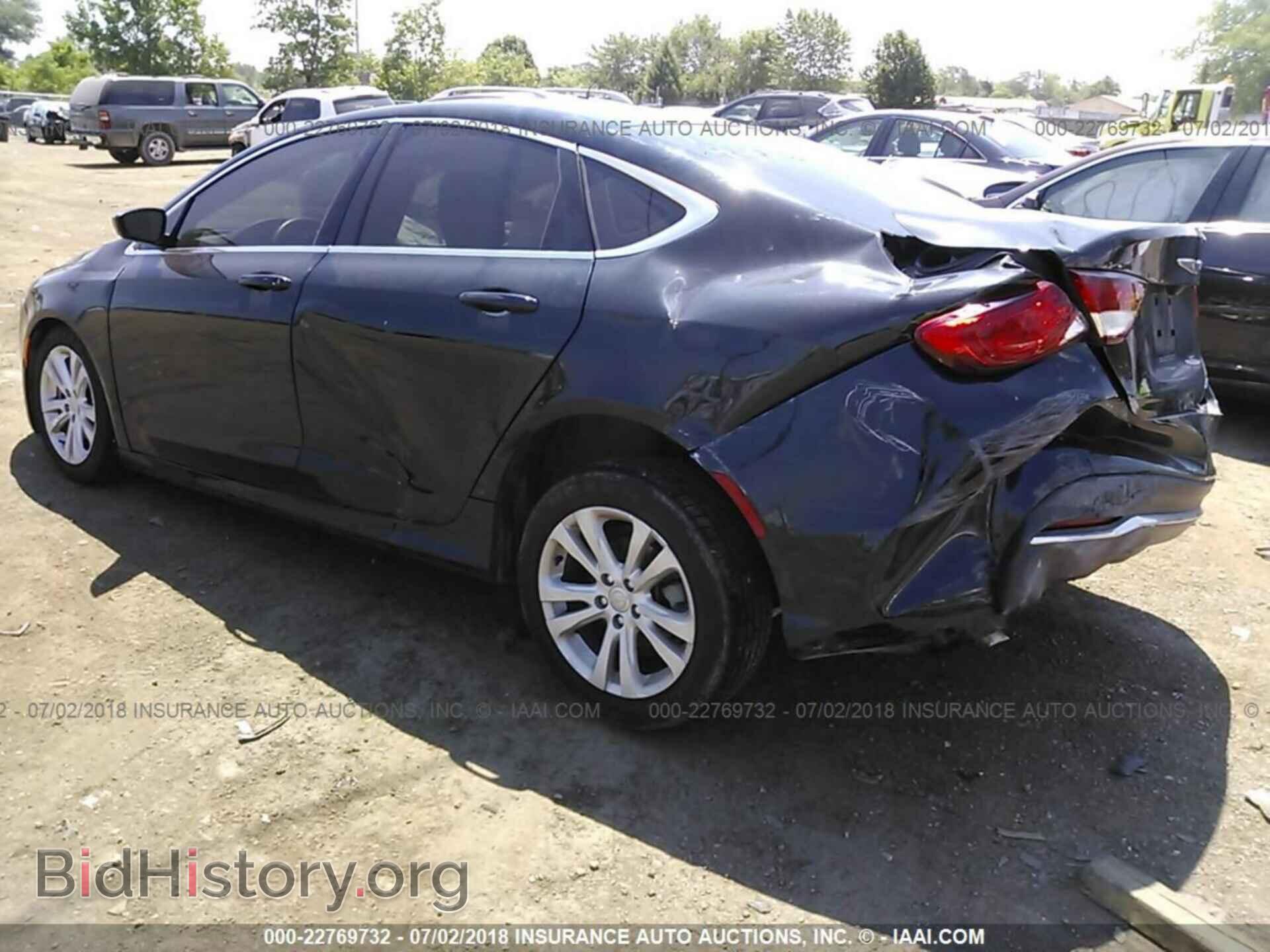 2016 Chrysler 200 - VIN: 1C3CCCAB9GN166606 - Photo 3