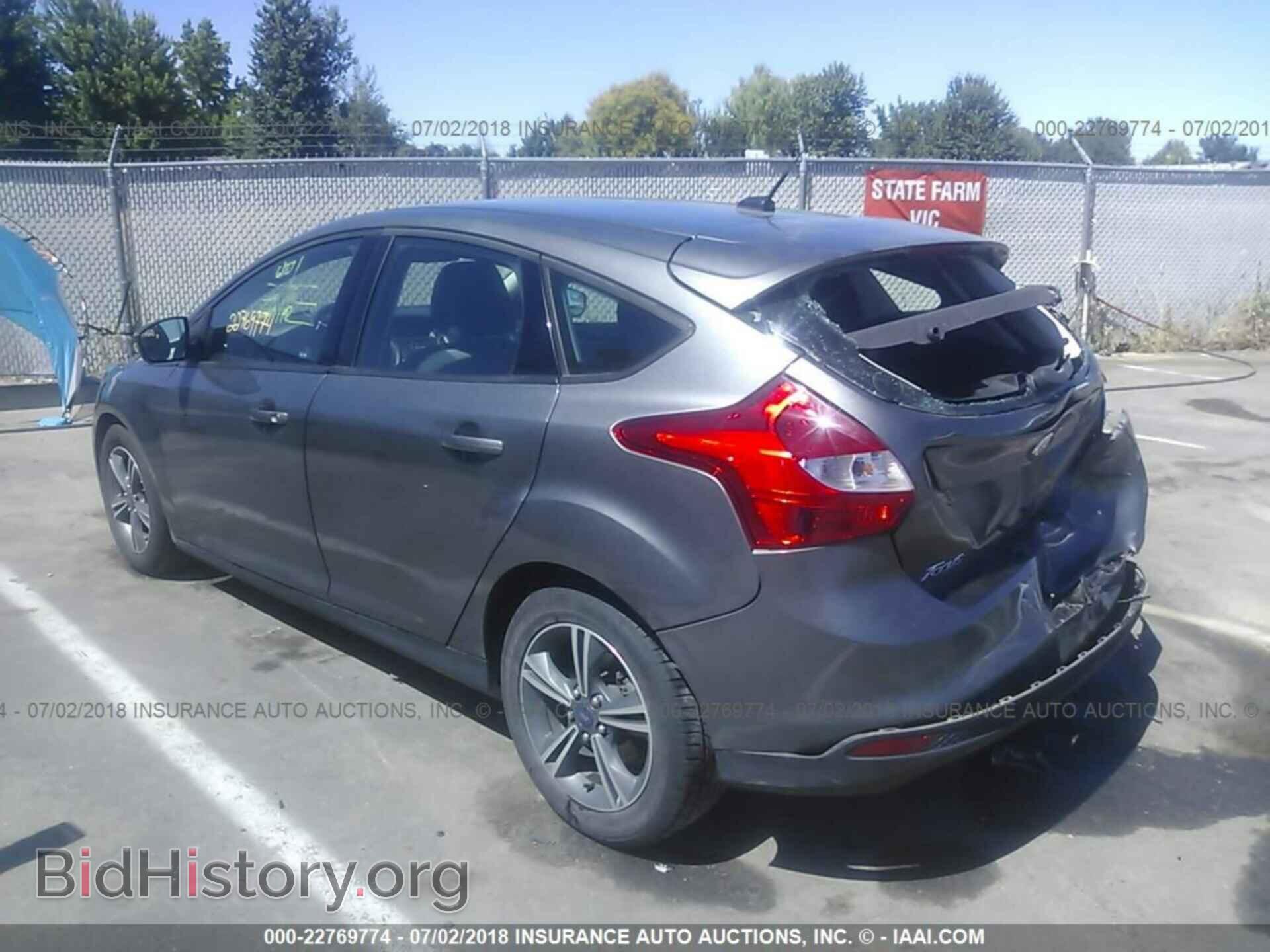 2012 Ford Focus - VIN: 1FAHP3K2XCL416337 - Photo 3