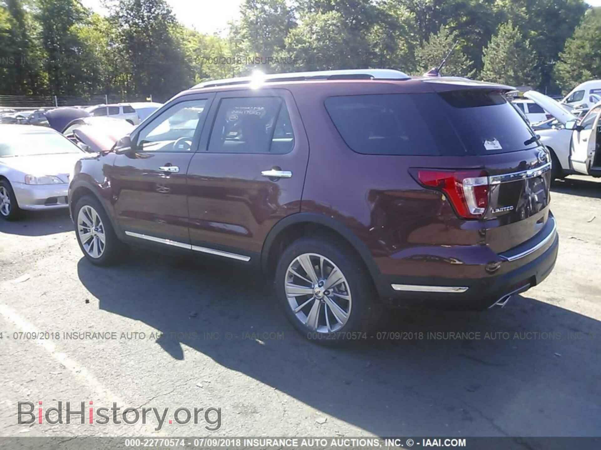 2018 Ford Explorer - VIN: 1FM5K8F88JGB57811 - Photo 3