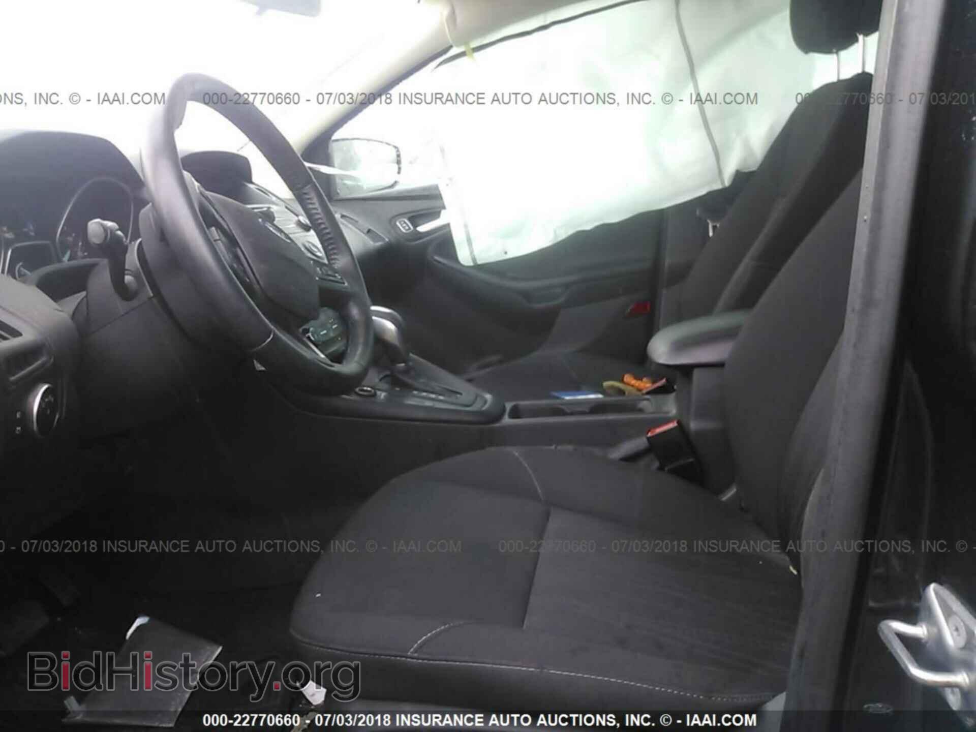 2015 Ford Focus - VIN: 1FADP3K22FL357660 - Фото 5