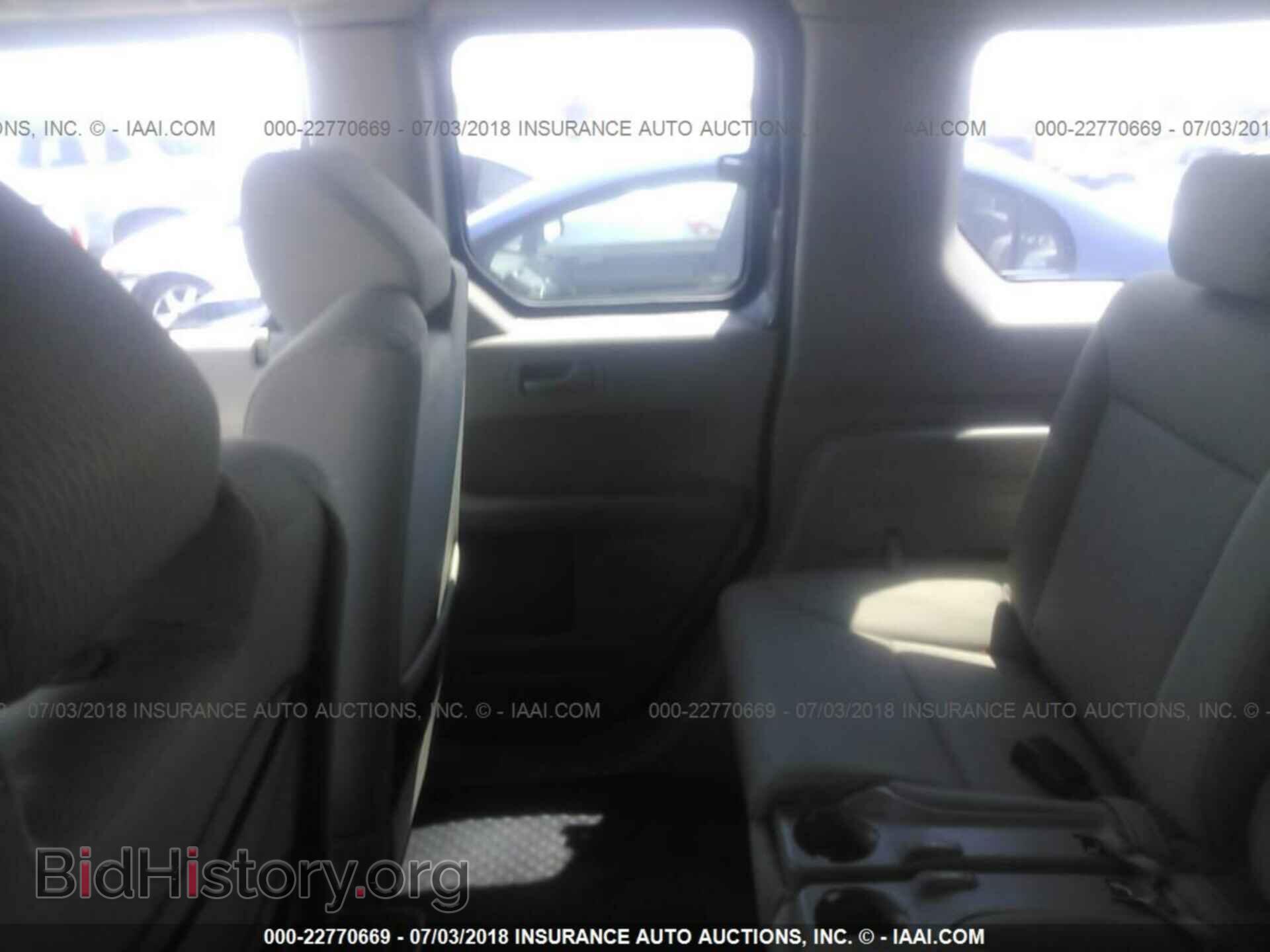 2011 Honda Element - VIN: 5J6YH2H74BL005030 - Photo 8
