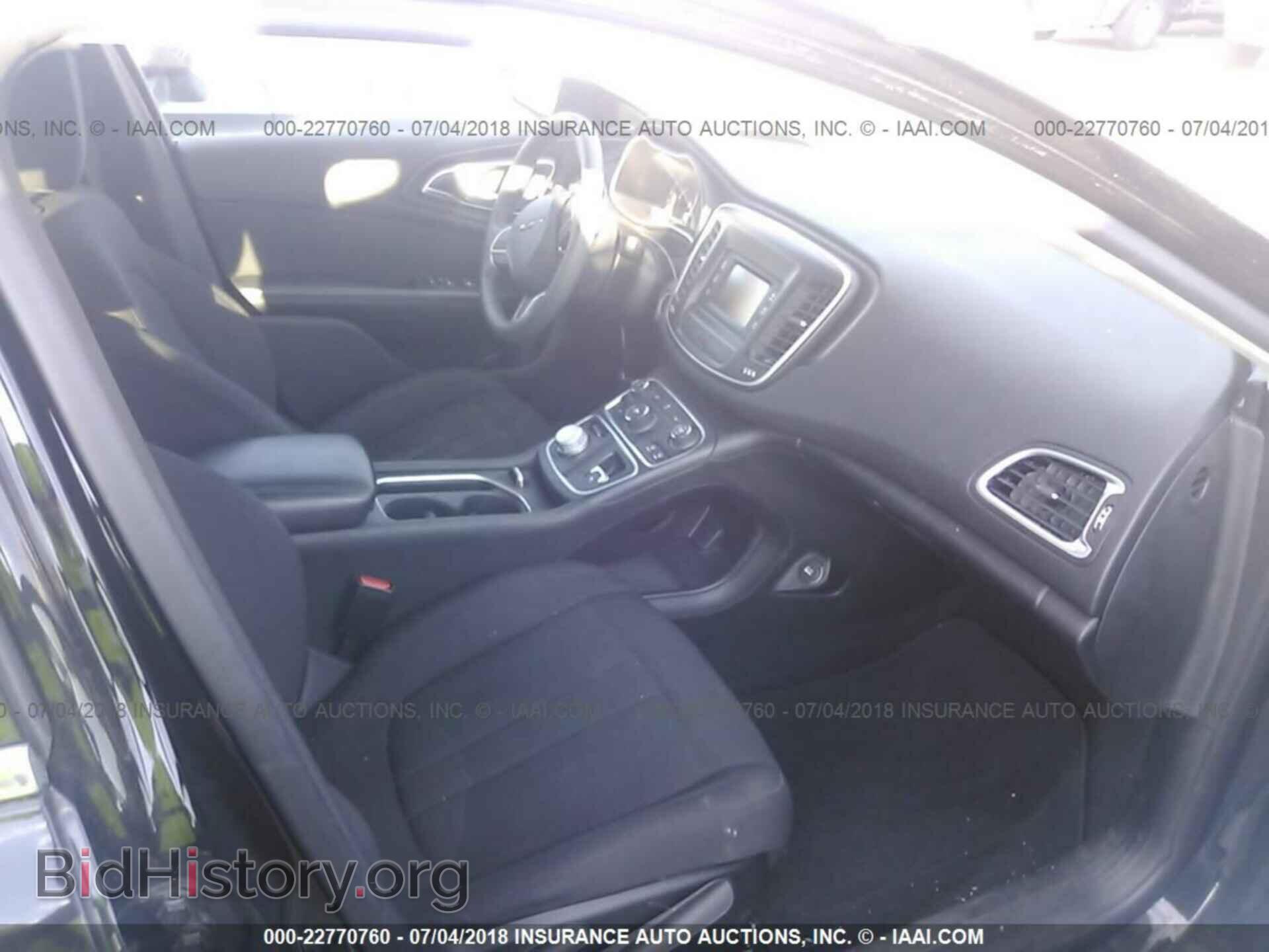 2015 CHRYSLER 200 - VIN: 1C3CCCAB5FN563745 - Photo 5