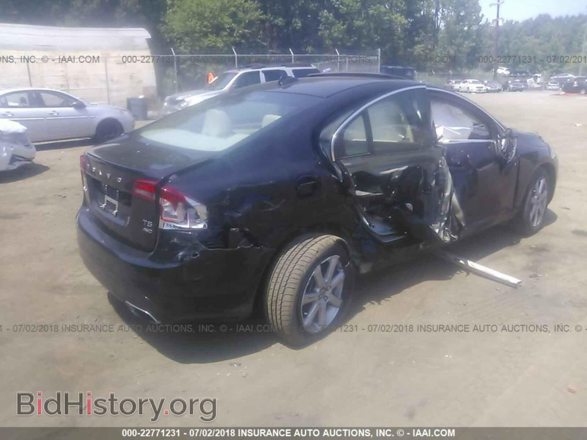 2016 Volvo S60 - VIN: YV1612TK3G2398460 - Фото 4
