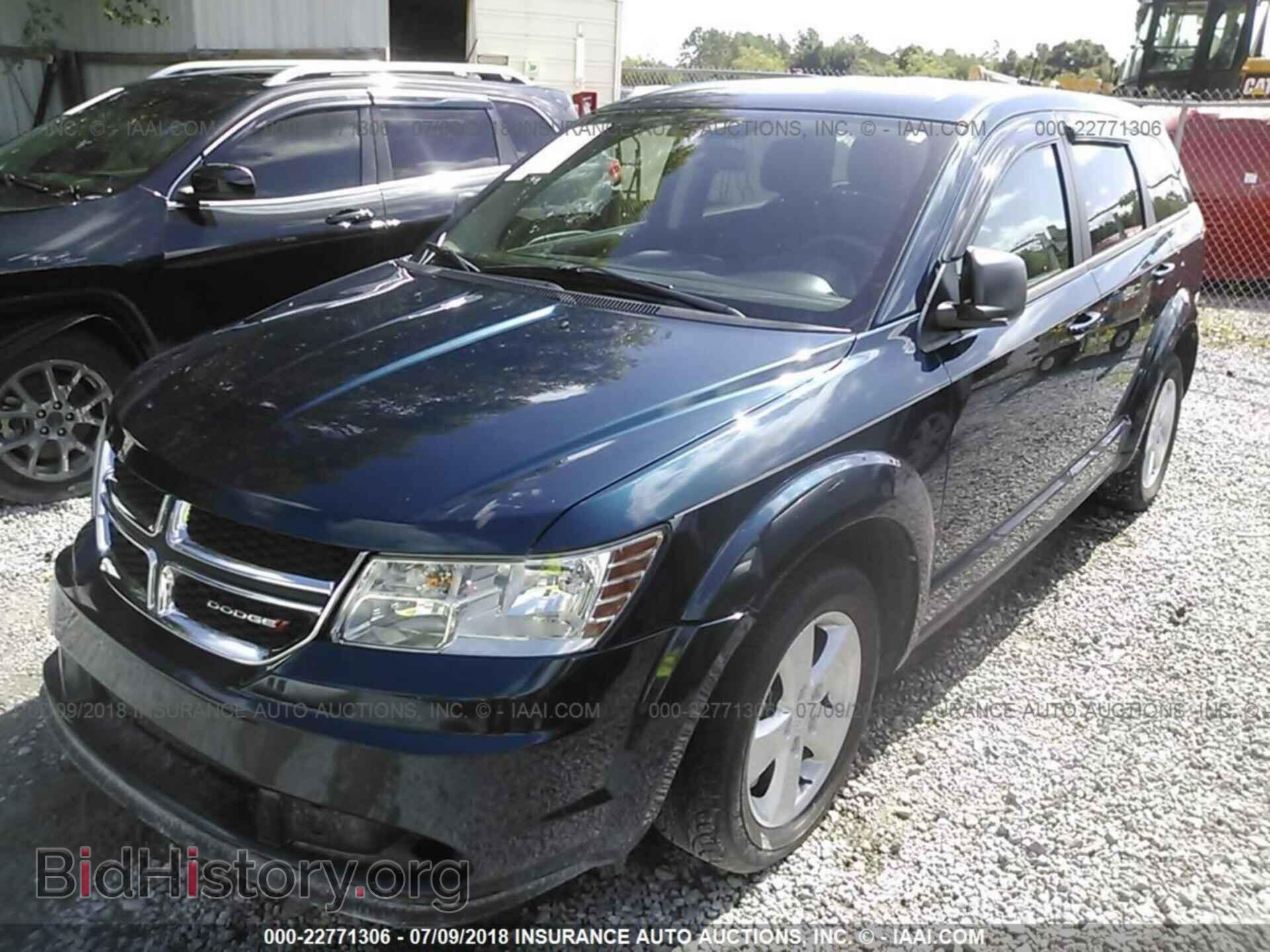 2013 Dodge Journey - VIN: 3C4PDCAB4DT561007 - Фото 2